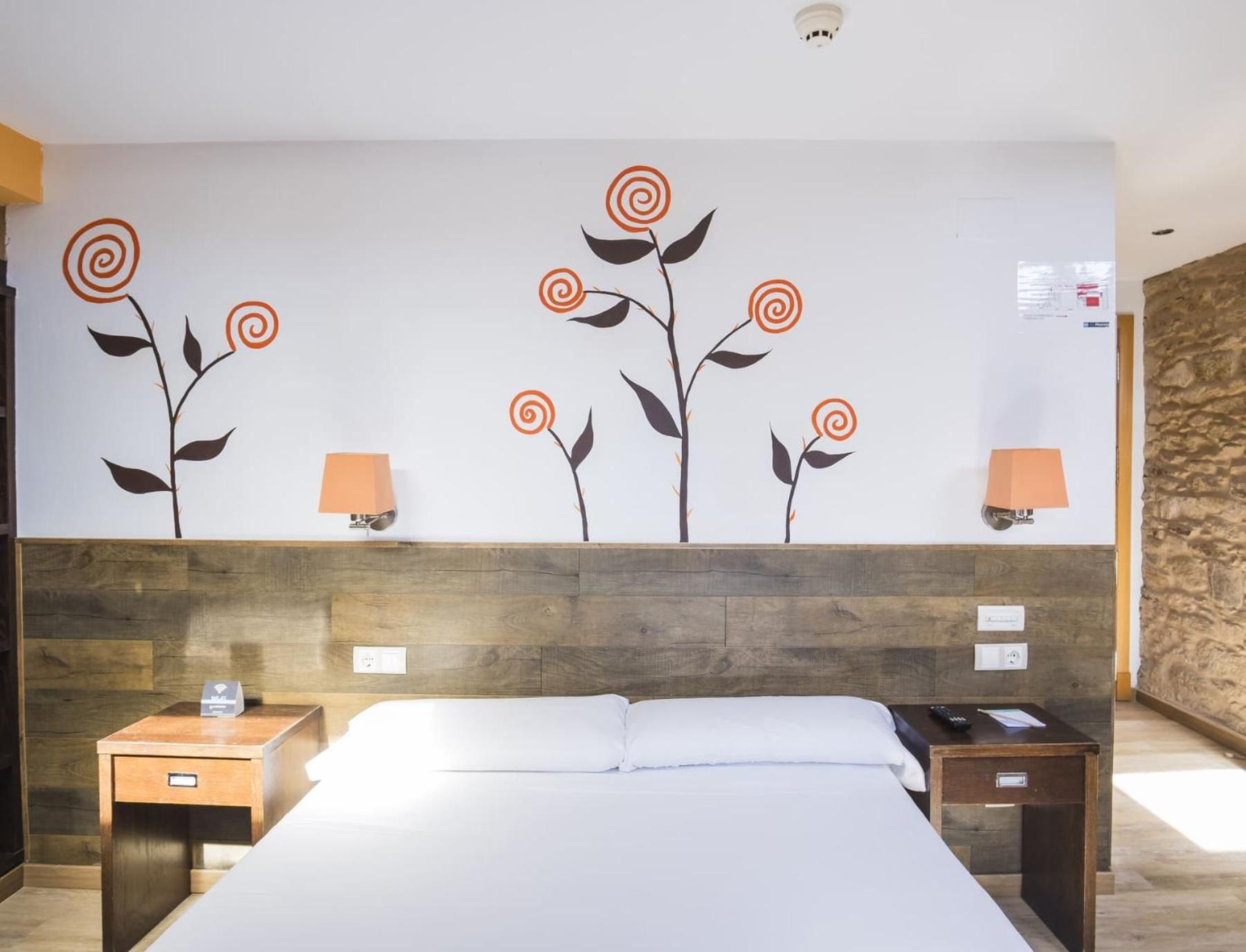 Premium Double Room - Photo 12