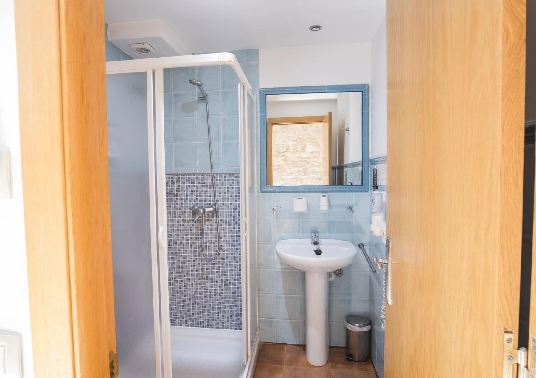 Premium Double Room - Photo 3