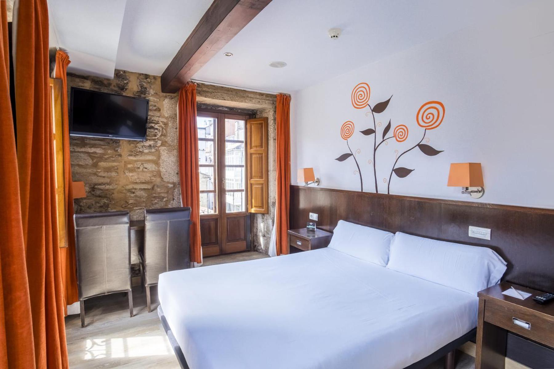 Premium Double Room - Photo 11
