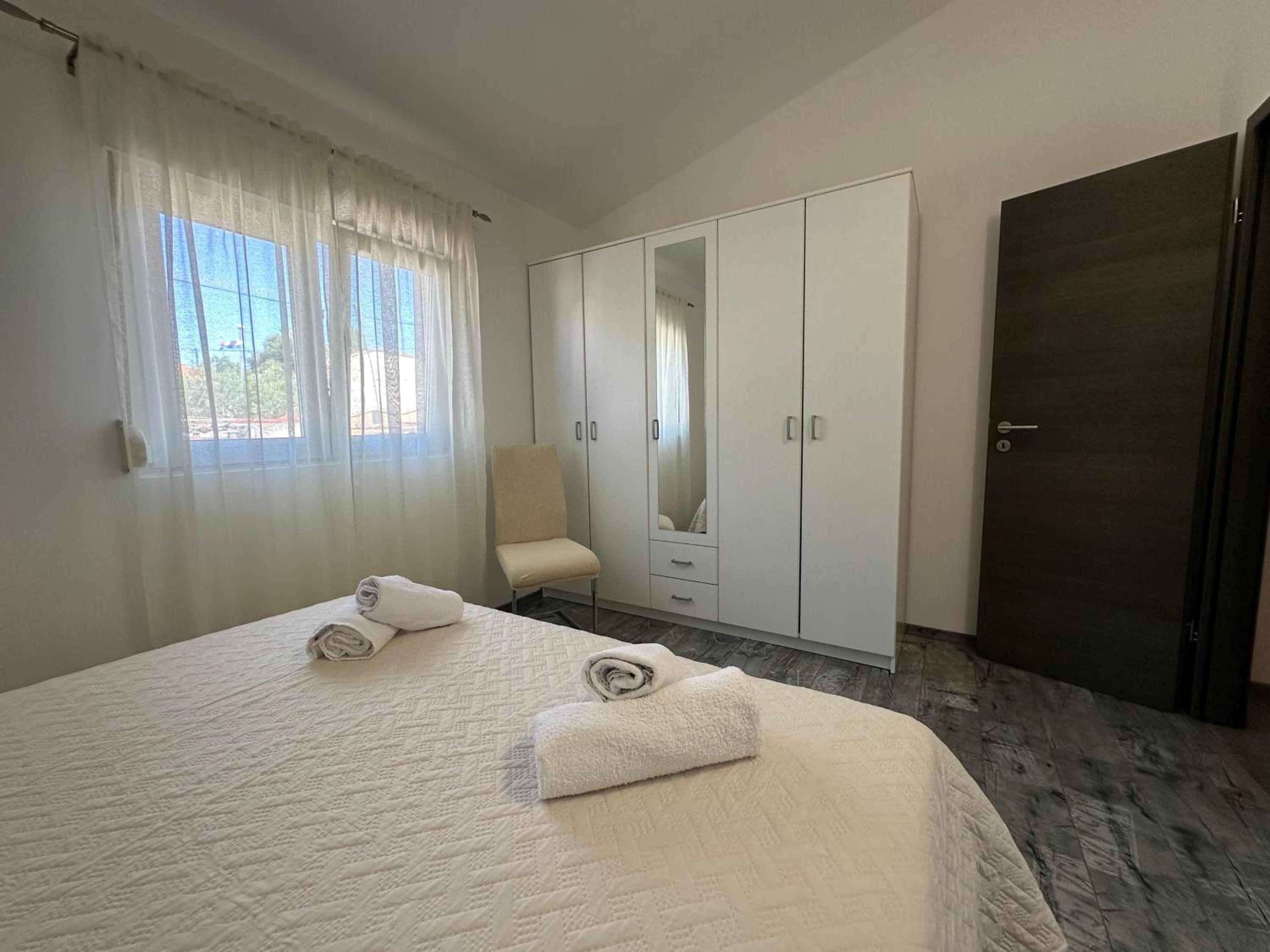 Two-Bedroom House photo 2