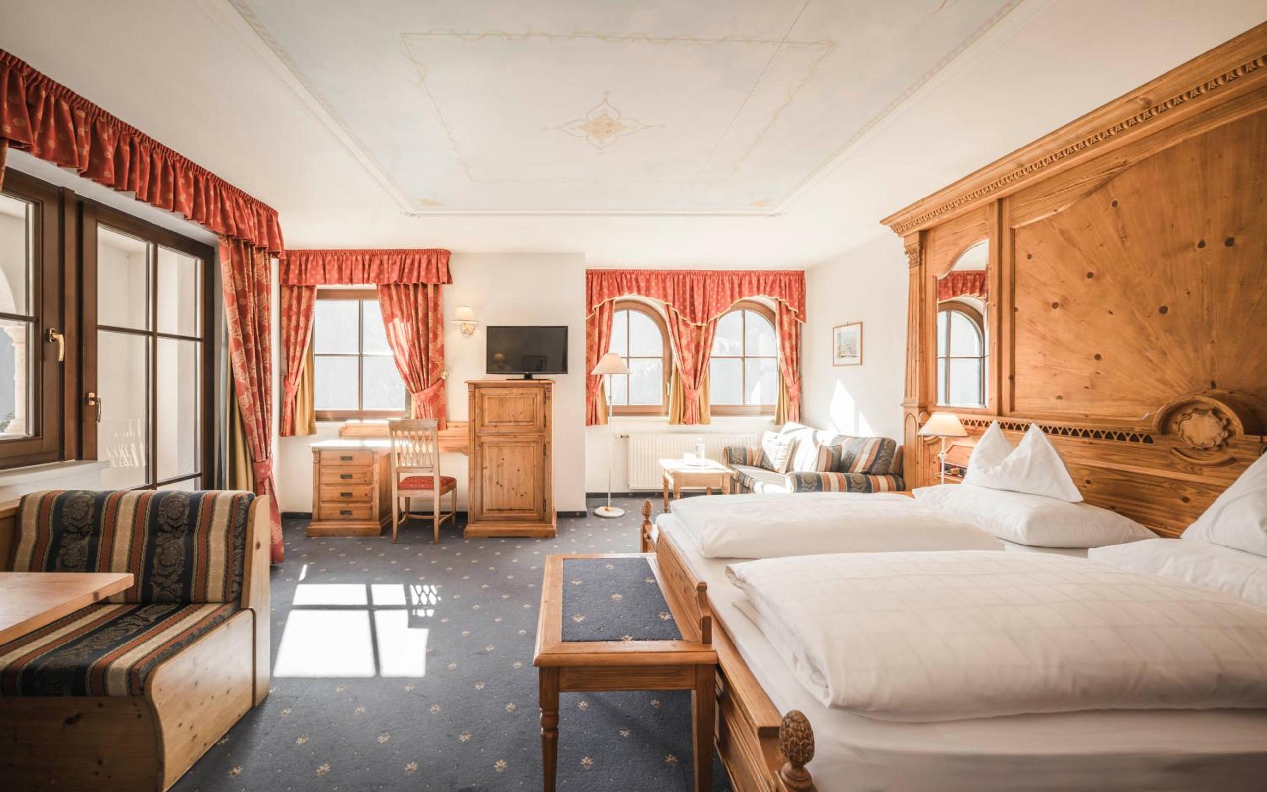 Superior Double Room with Balcony photo 1
