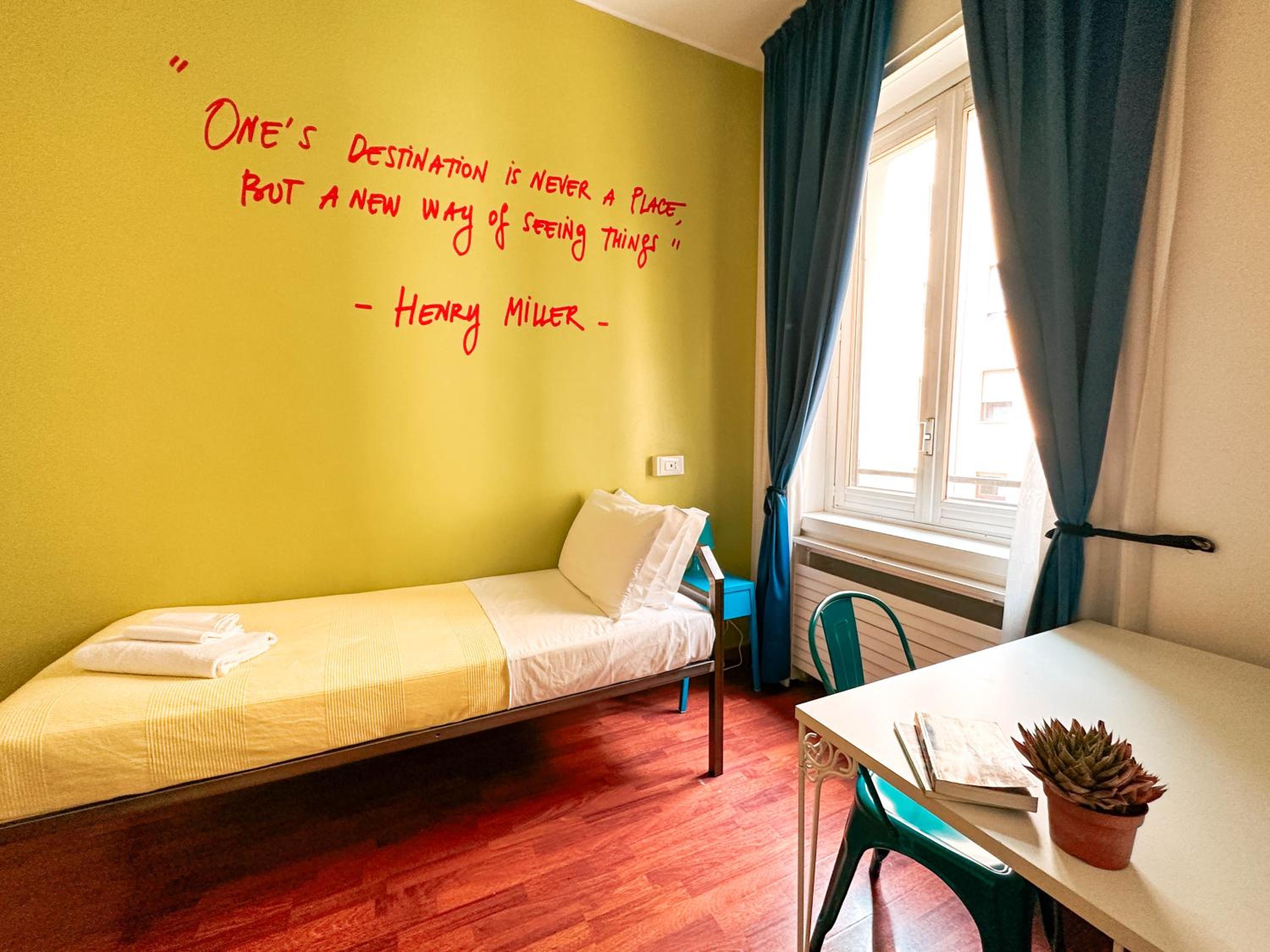 Single Room photo 3