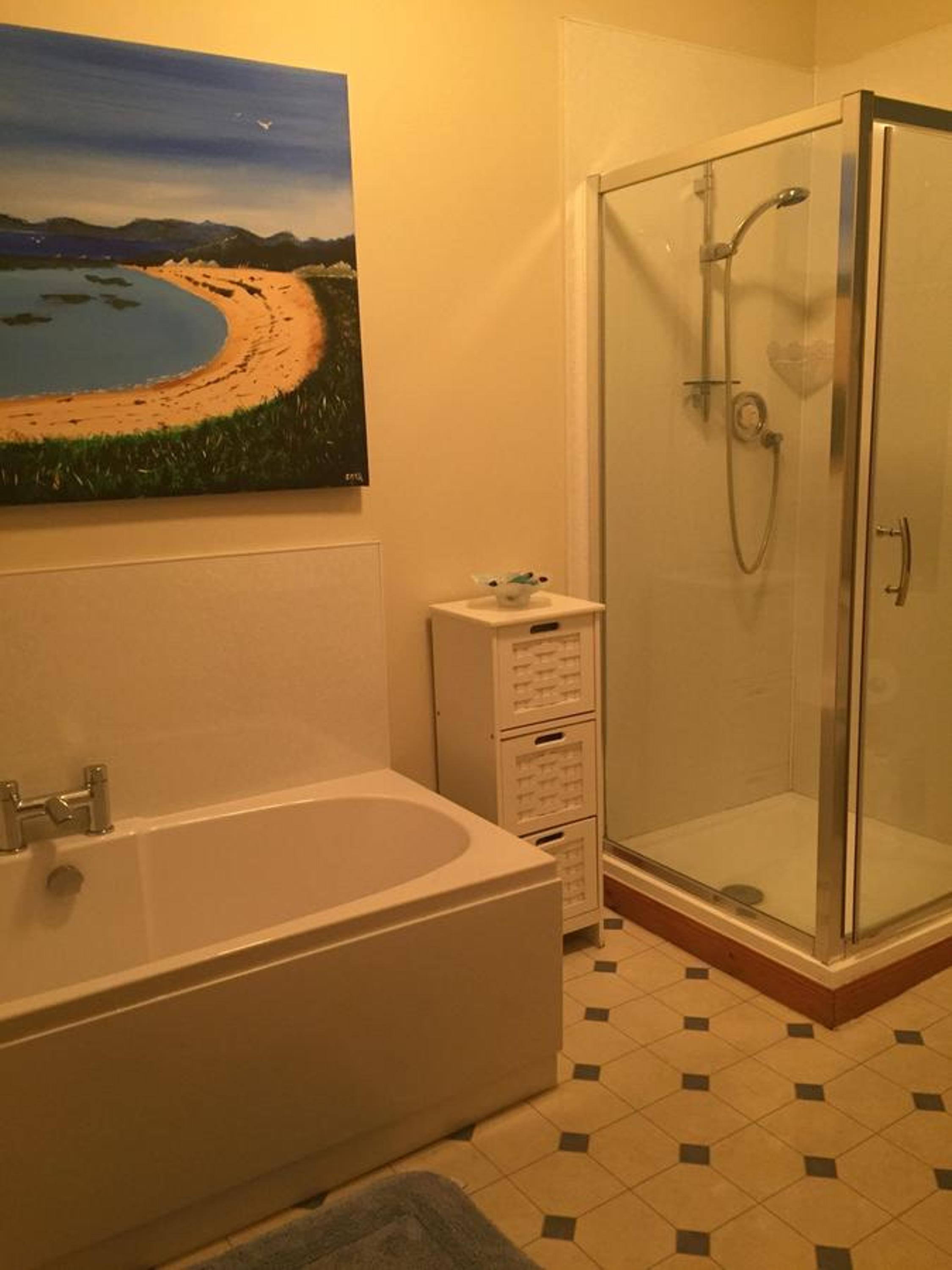 Twin Room with Shared Bathroom photo 2