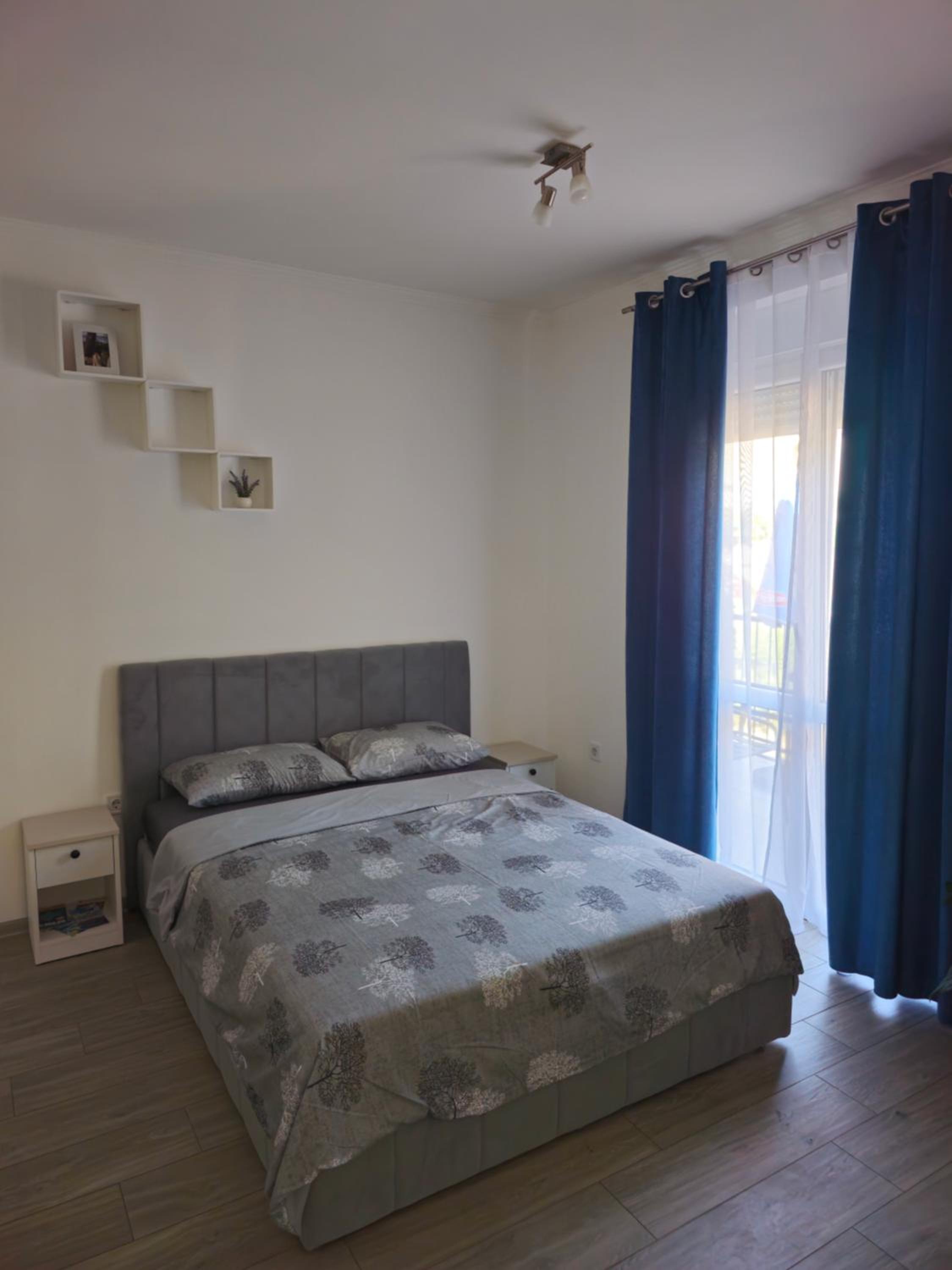 Deluxe Studio