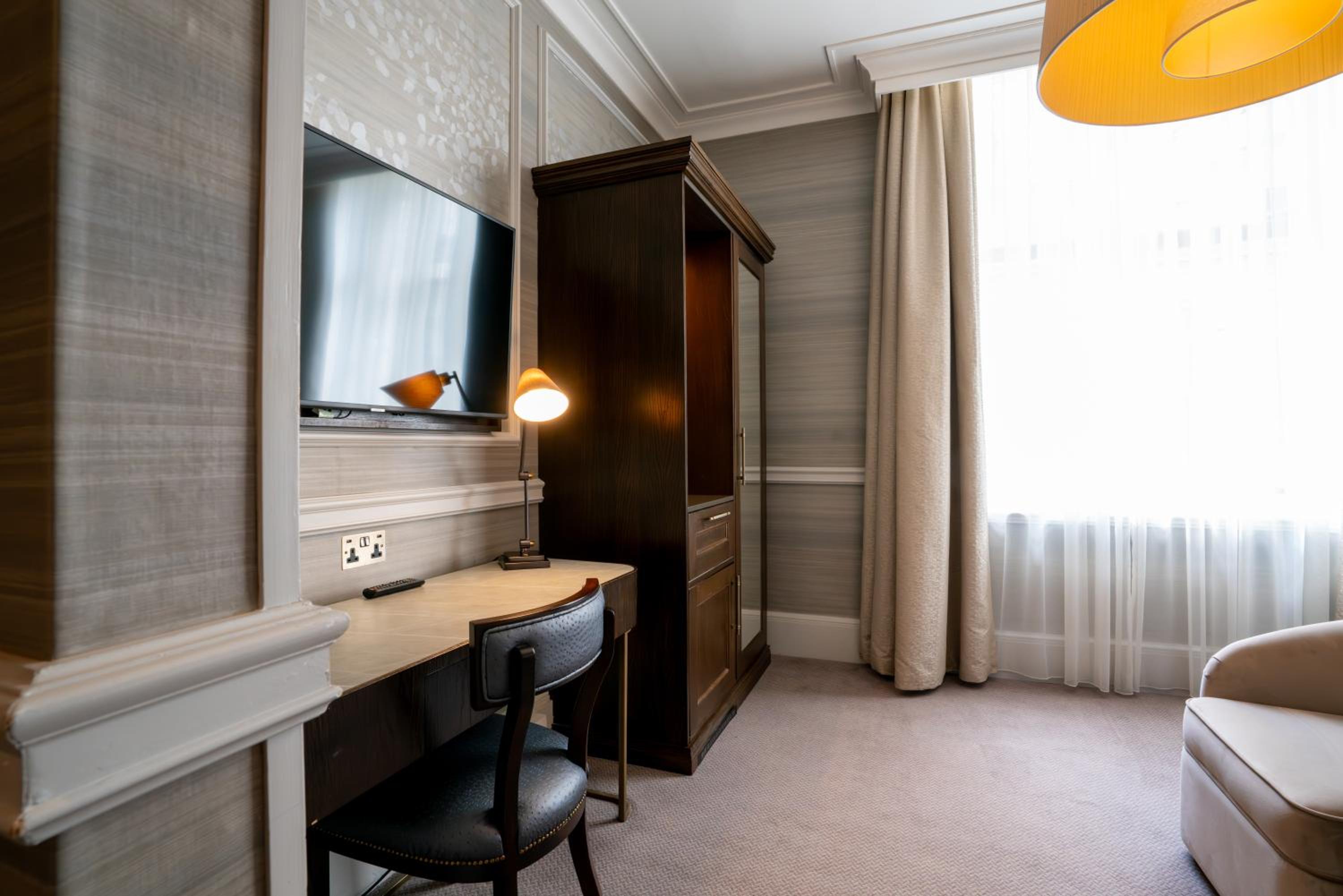 Superior Double Room - Photo 3