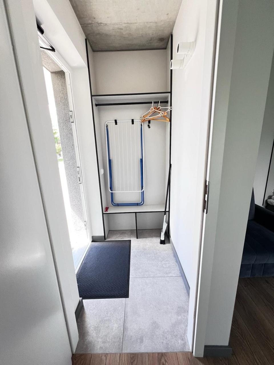 Studio Apartment photo 3
