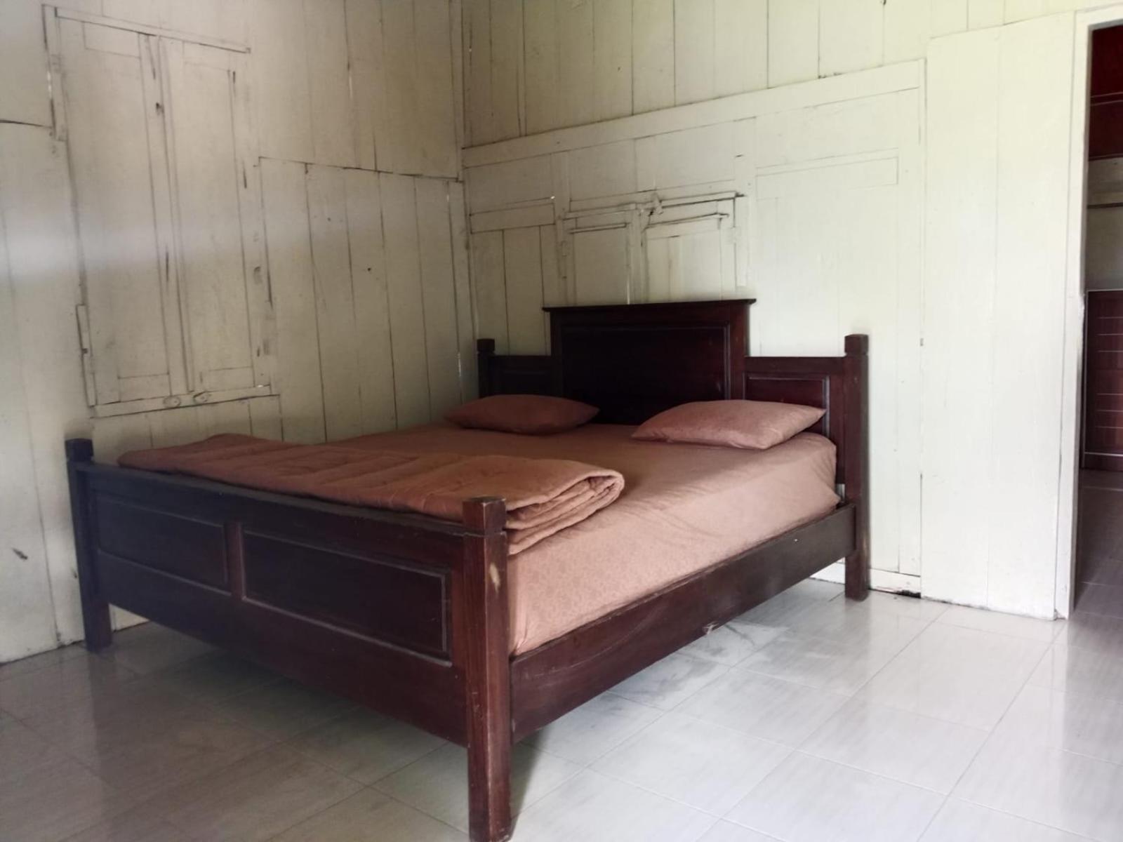 One-Bedroom House photo 1