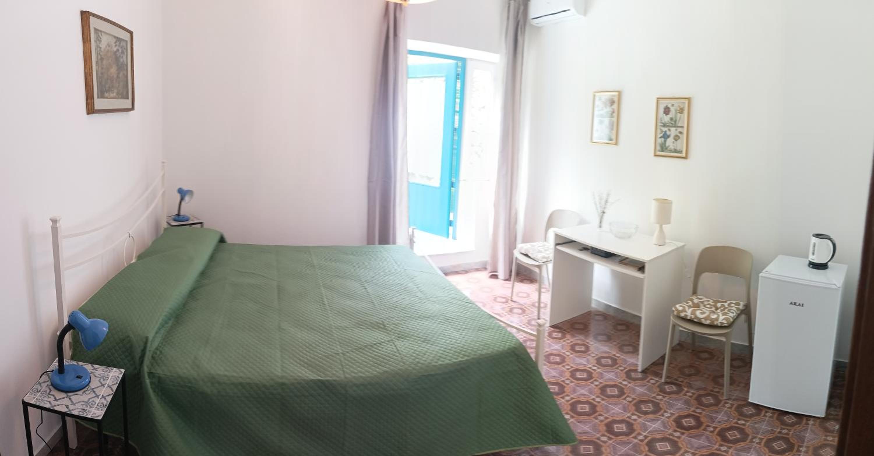 Junior Suite with Garden View