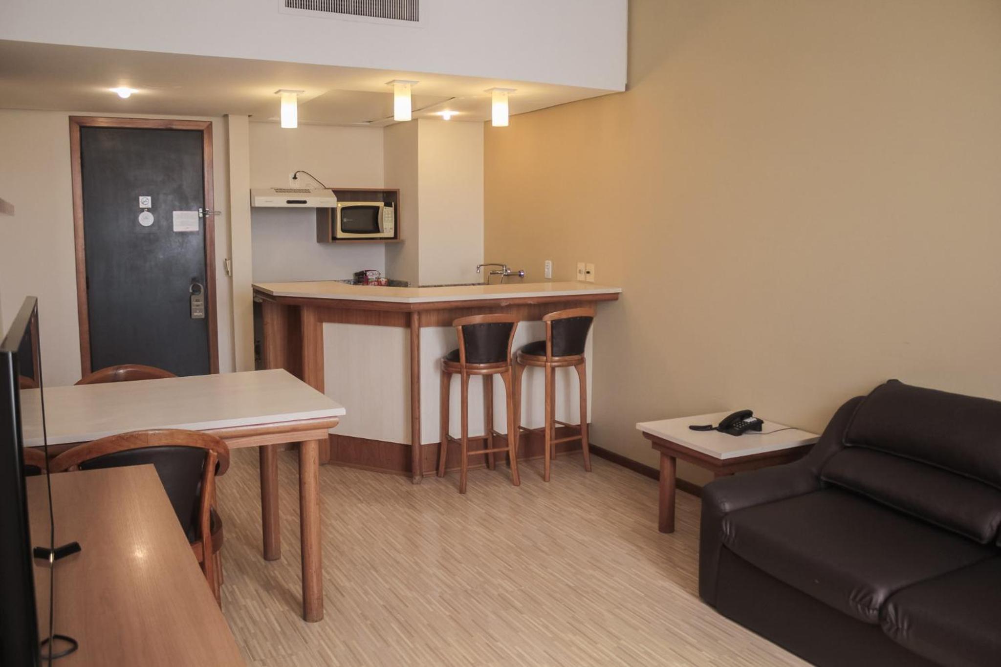 Superior Suite - Photo 5