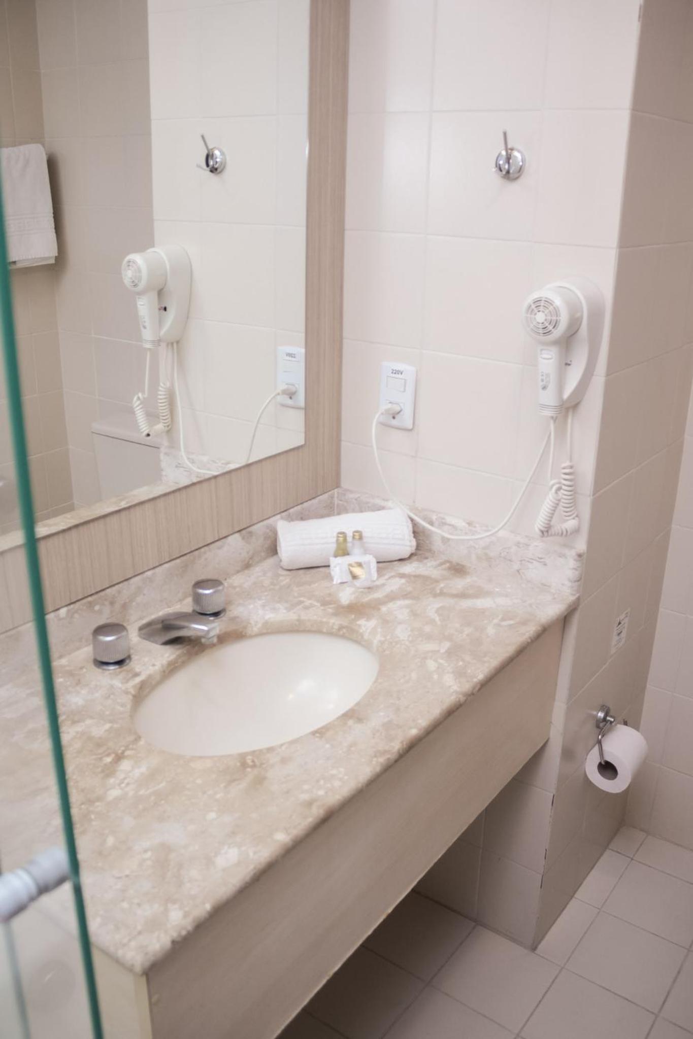 Superior Suite - Photo 3