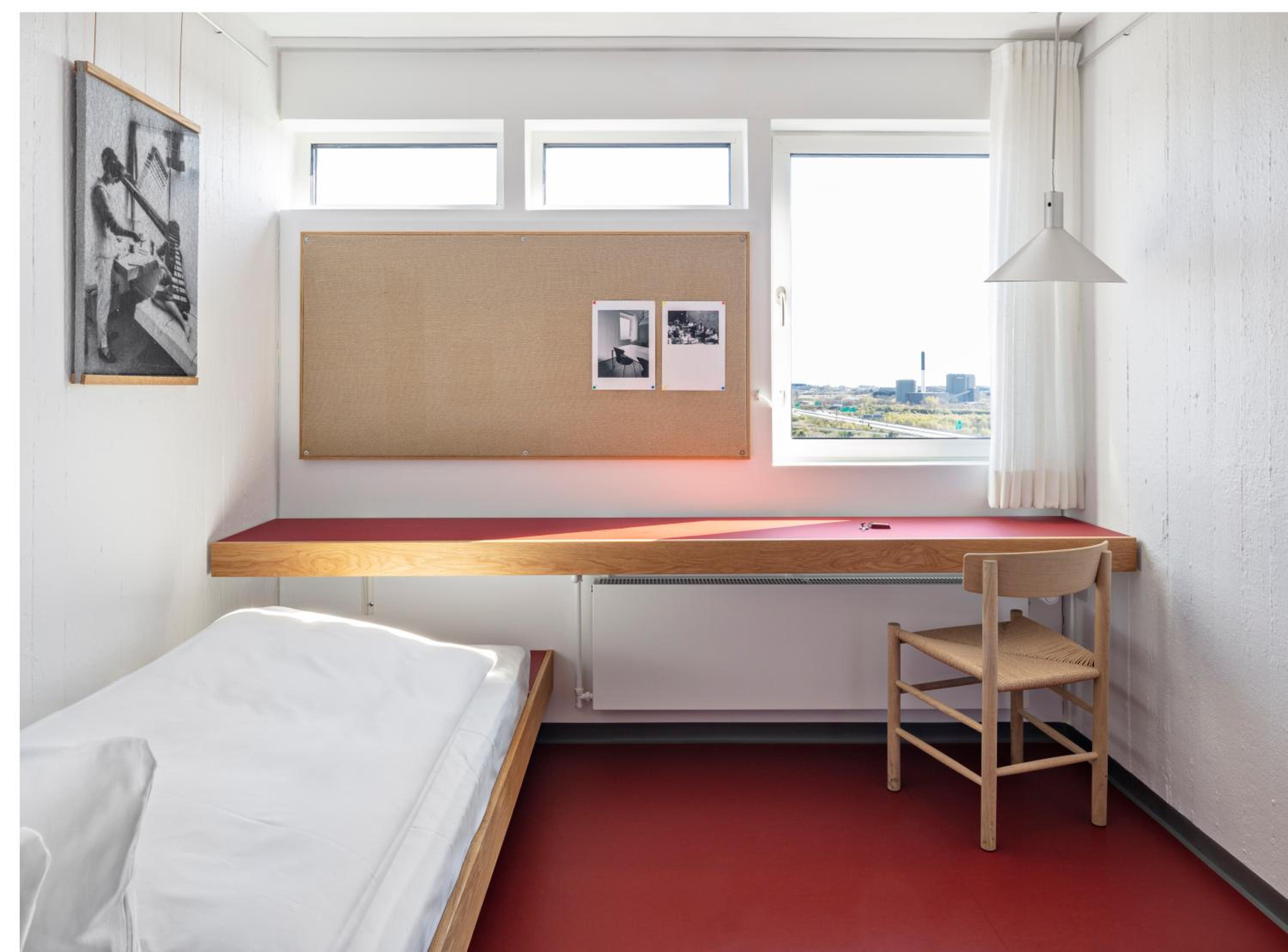 Single Room with Shared Shower and Toilet