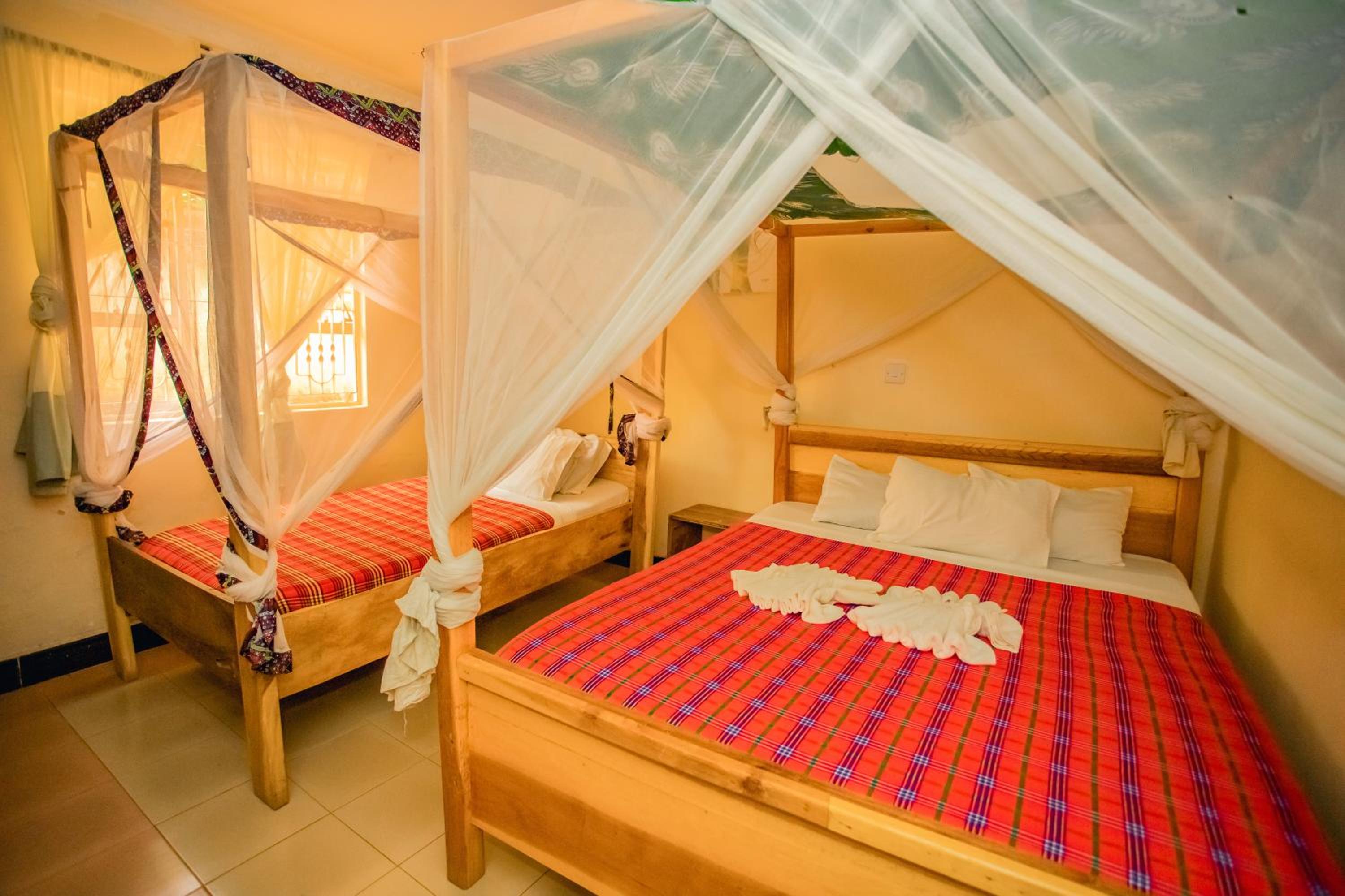 Comfort Triple Room