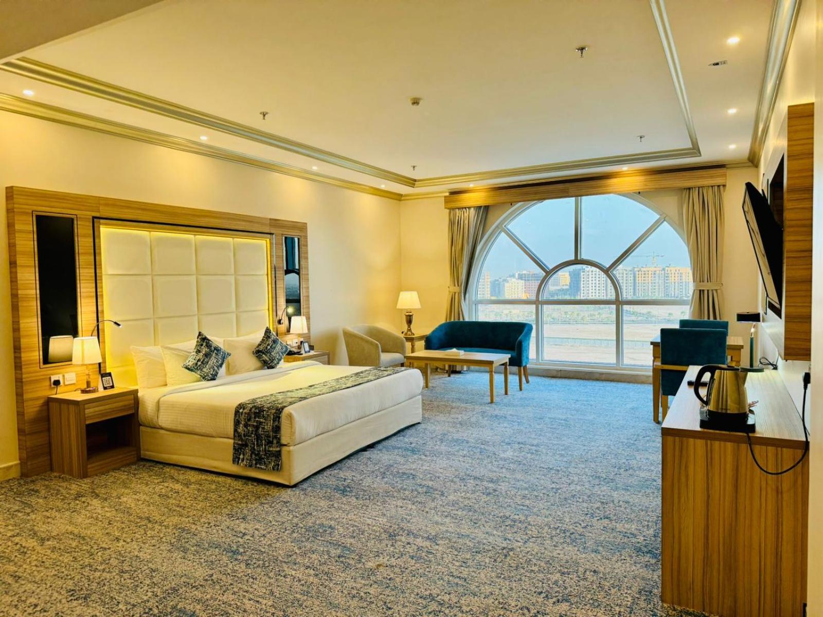Standard King Room - Photo 1