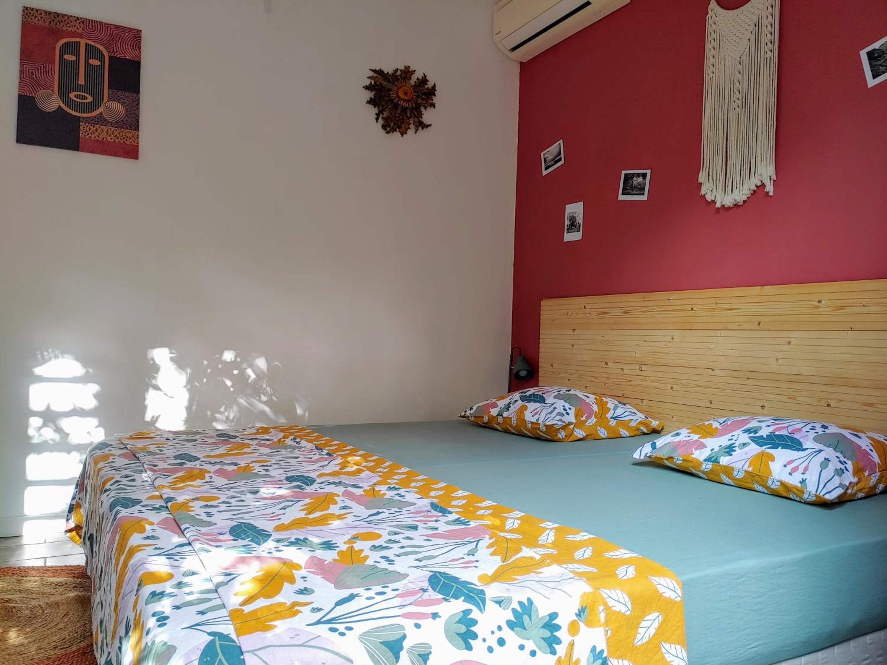 Standard Double Room with Shared Bathroom photo 3