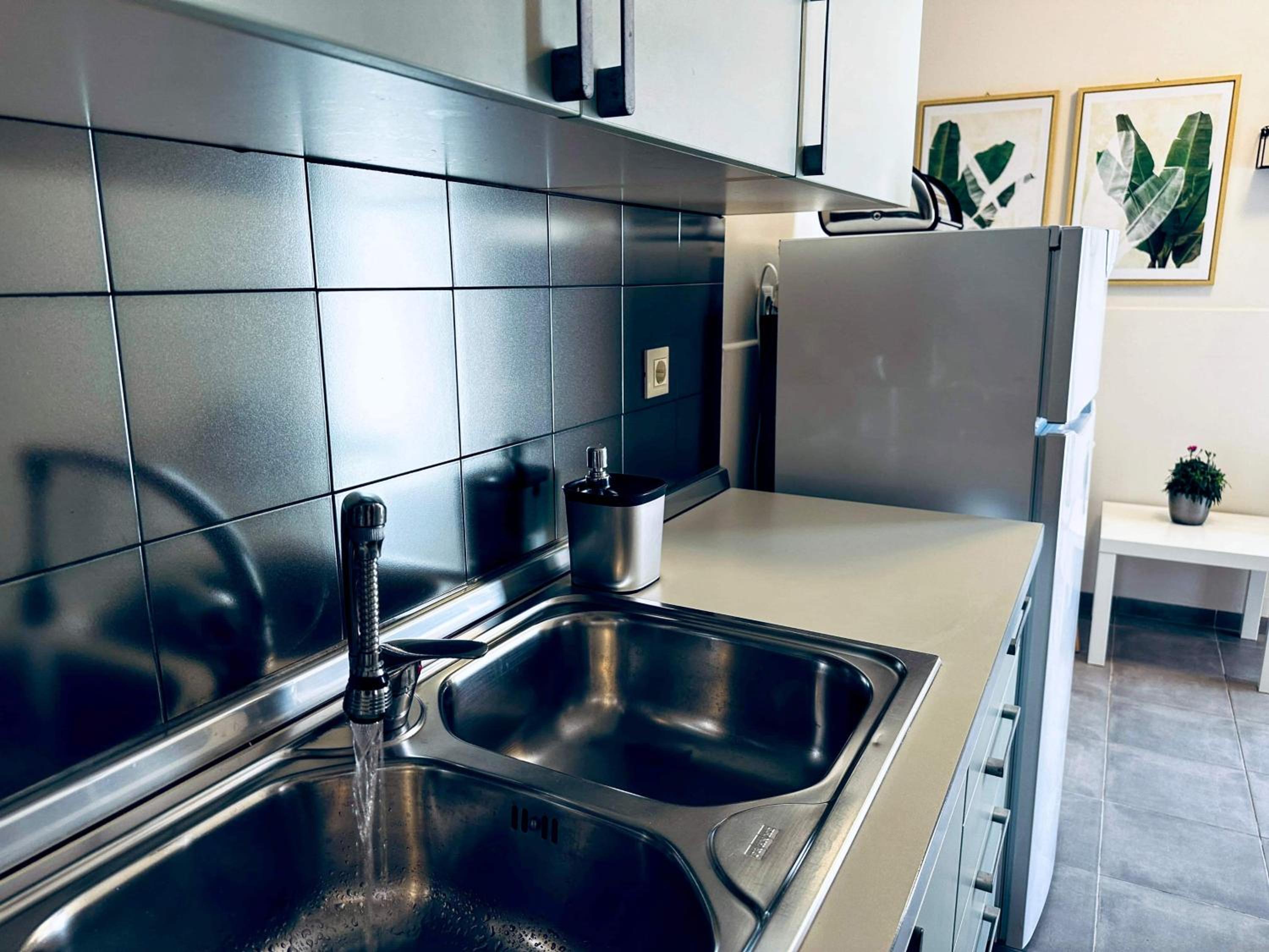 Apartment photo 2