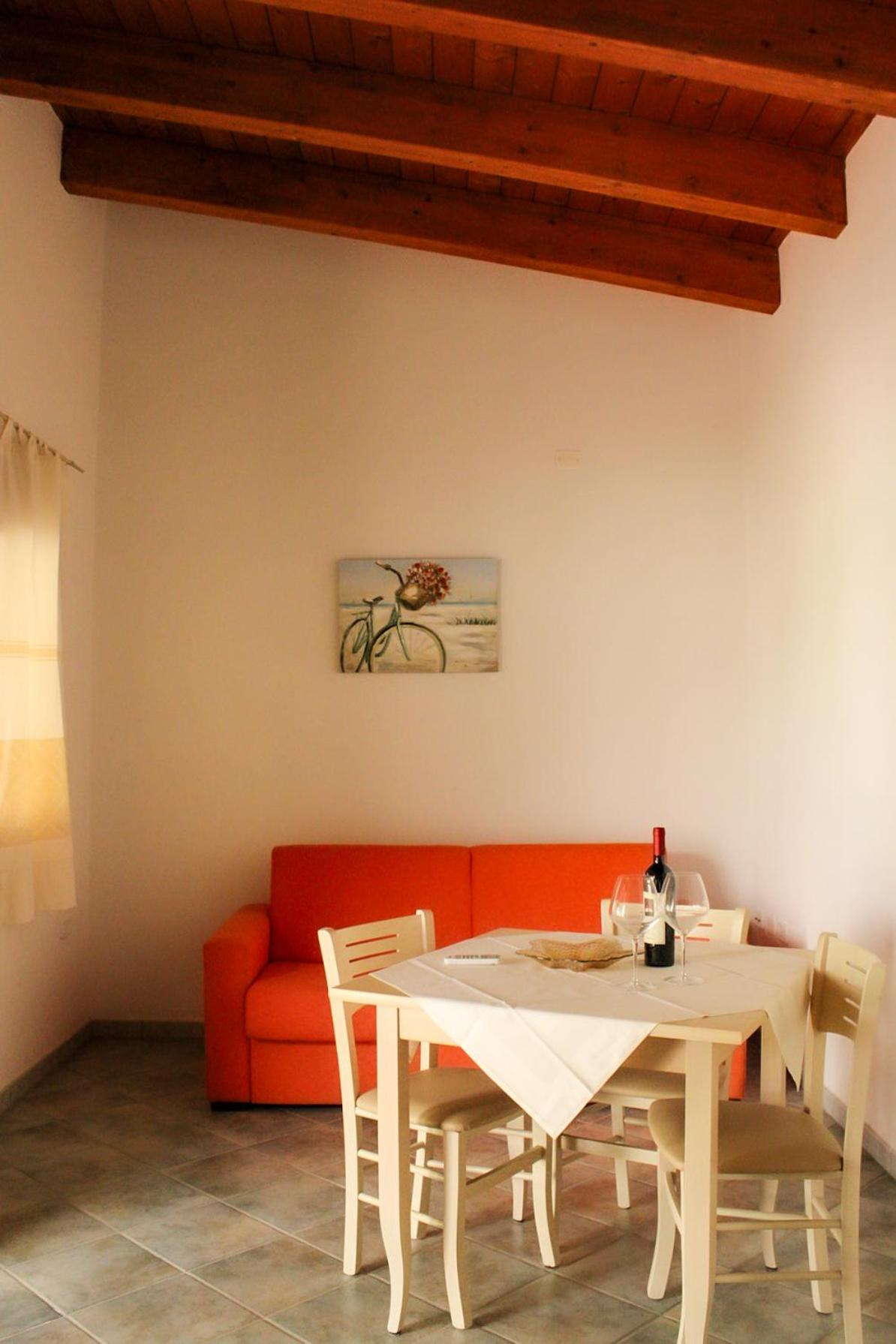 One-Bedroom Deluxe Apartment