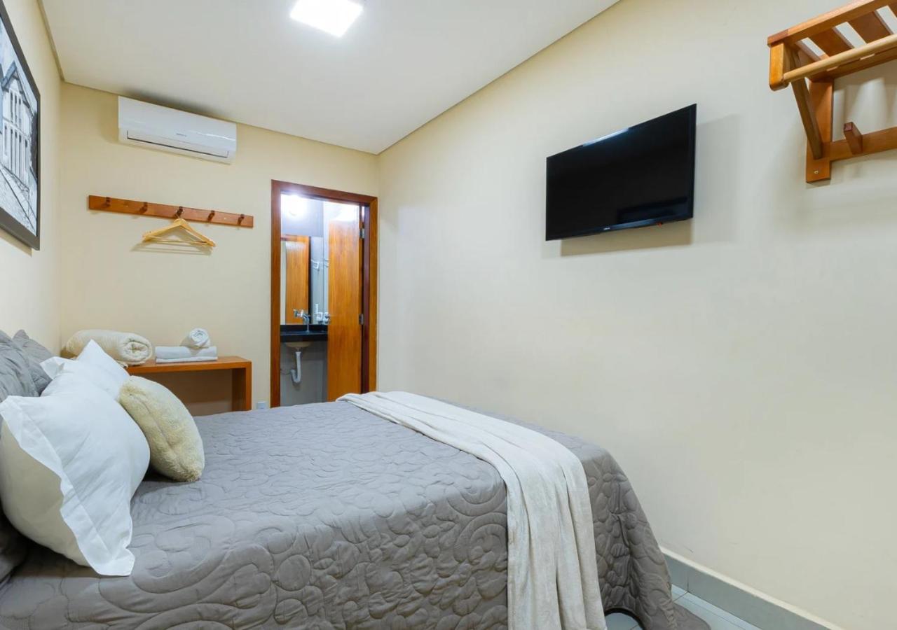 Triple Room with Bathroom - Photo 2