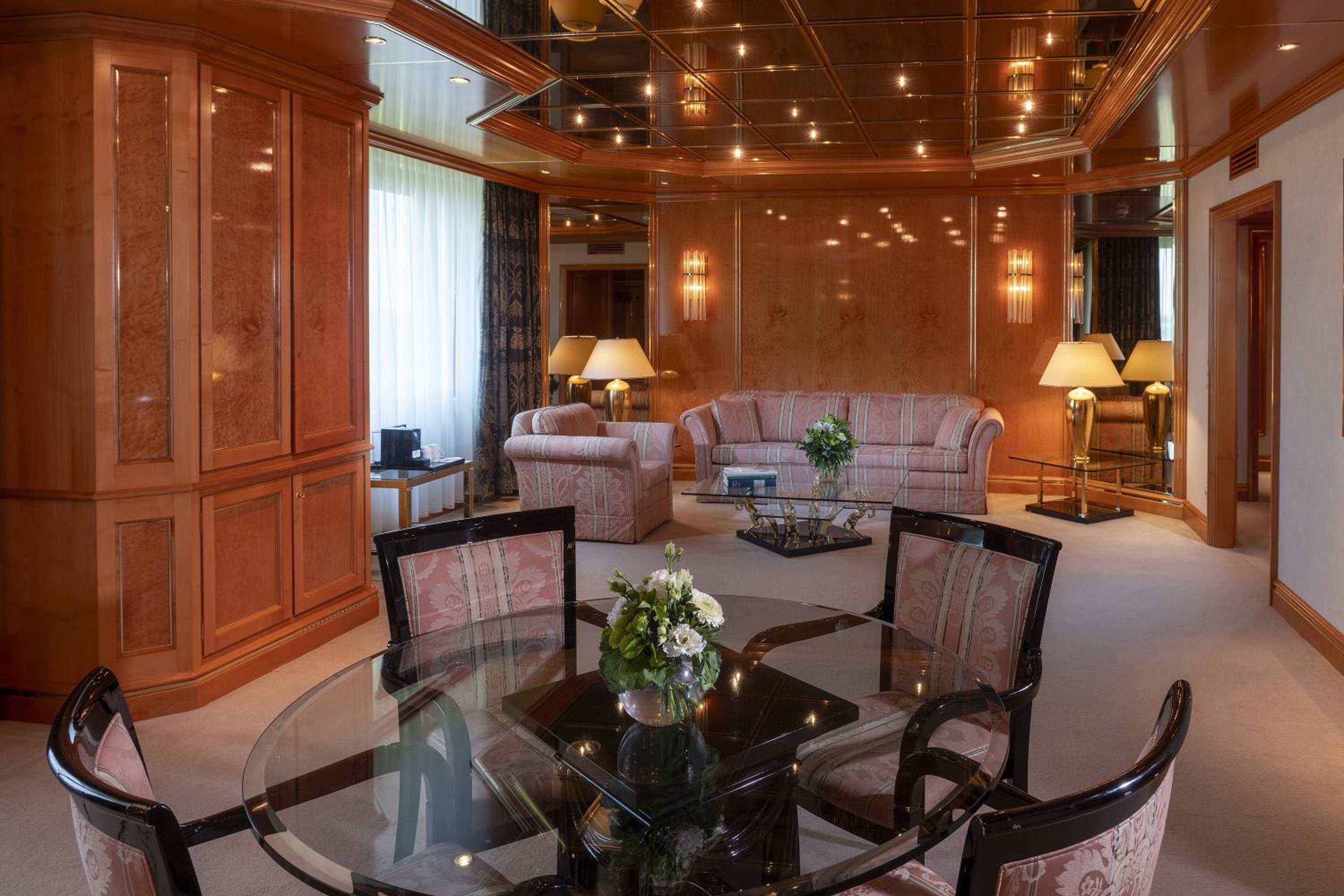 Presidential Suite