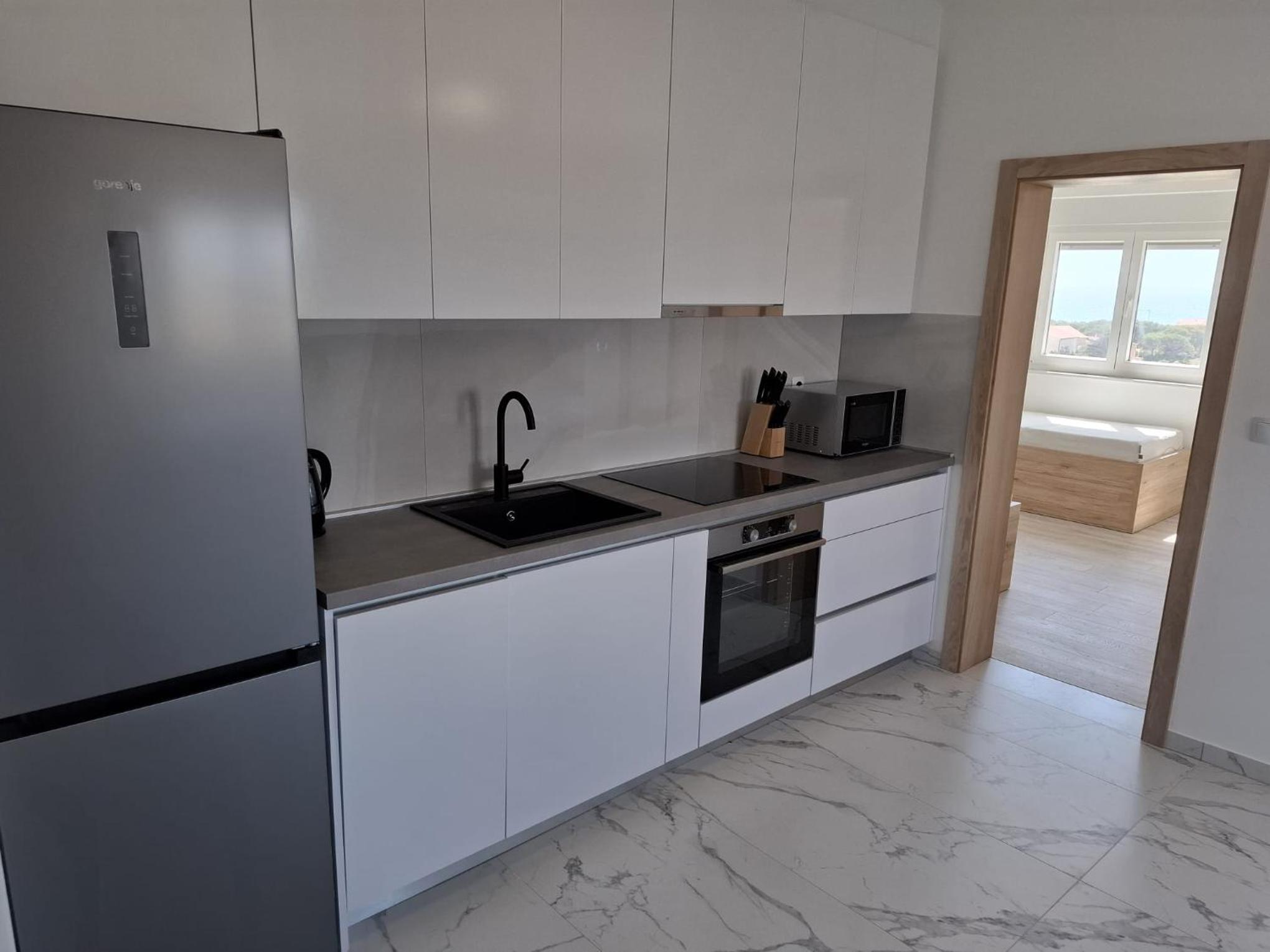 Two-Bedroom Apartment With Sea View photo 3