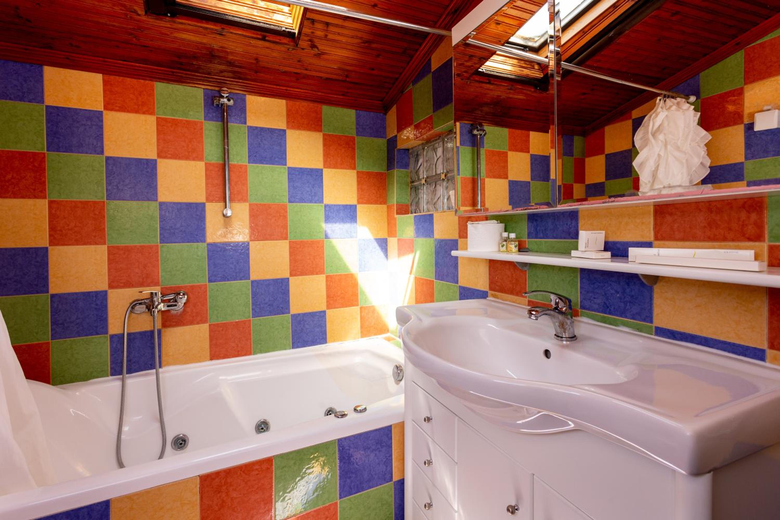 Two-Bedroom Suite photo 2