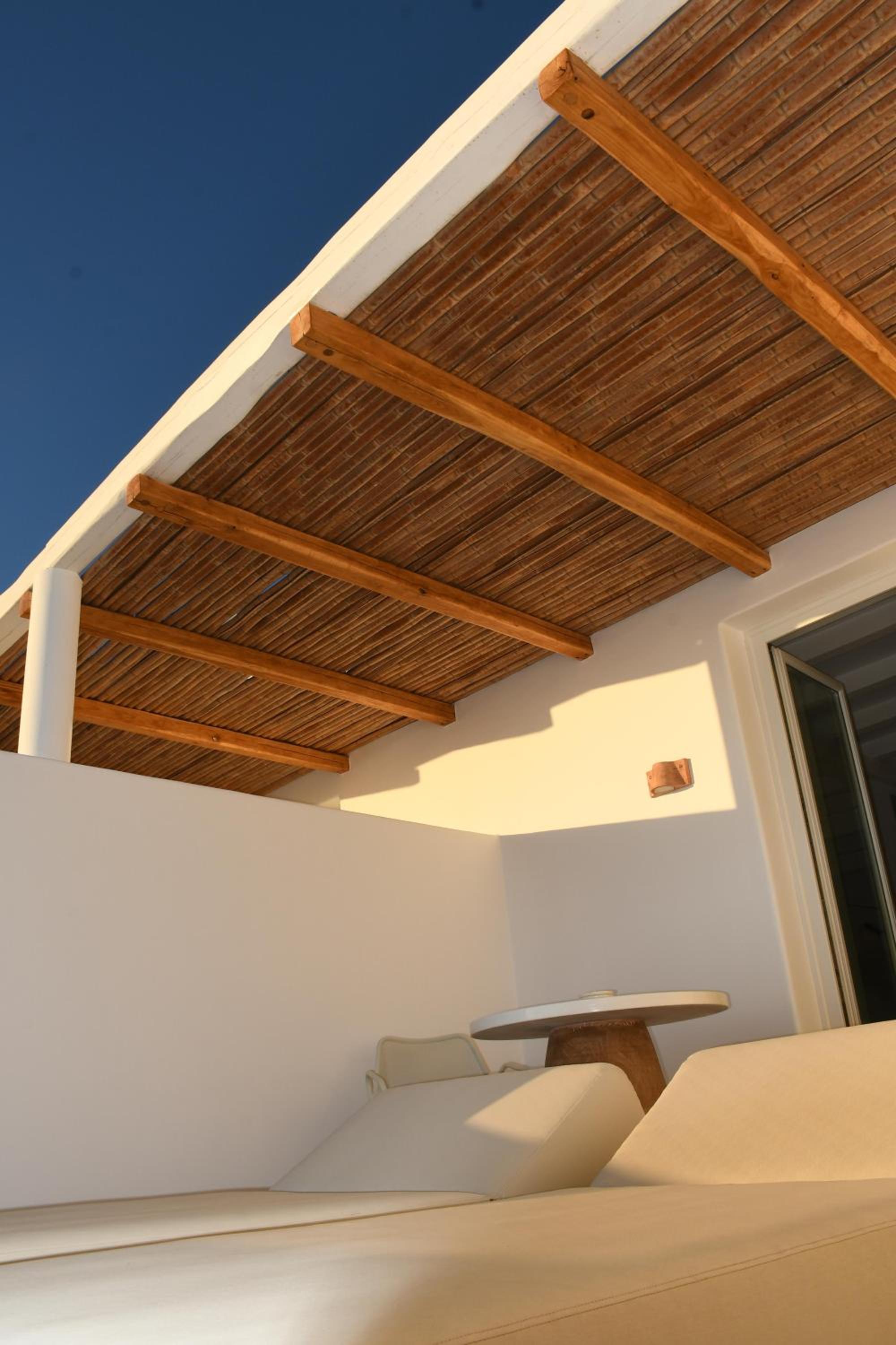 Honeymoon Suite with outdoor Jet Tub Sea View - Photo 7