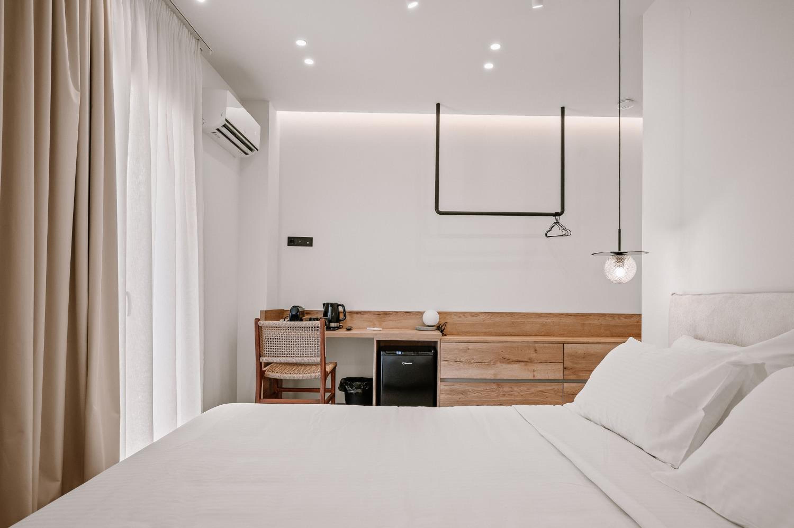 Standard Double Room photo 3