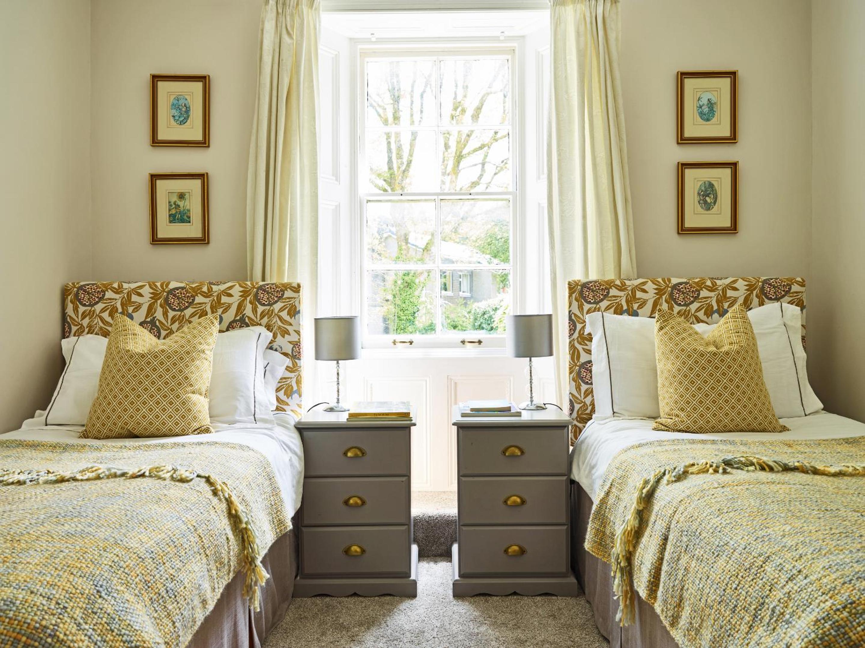 Superior Twin Room with Garden View