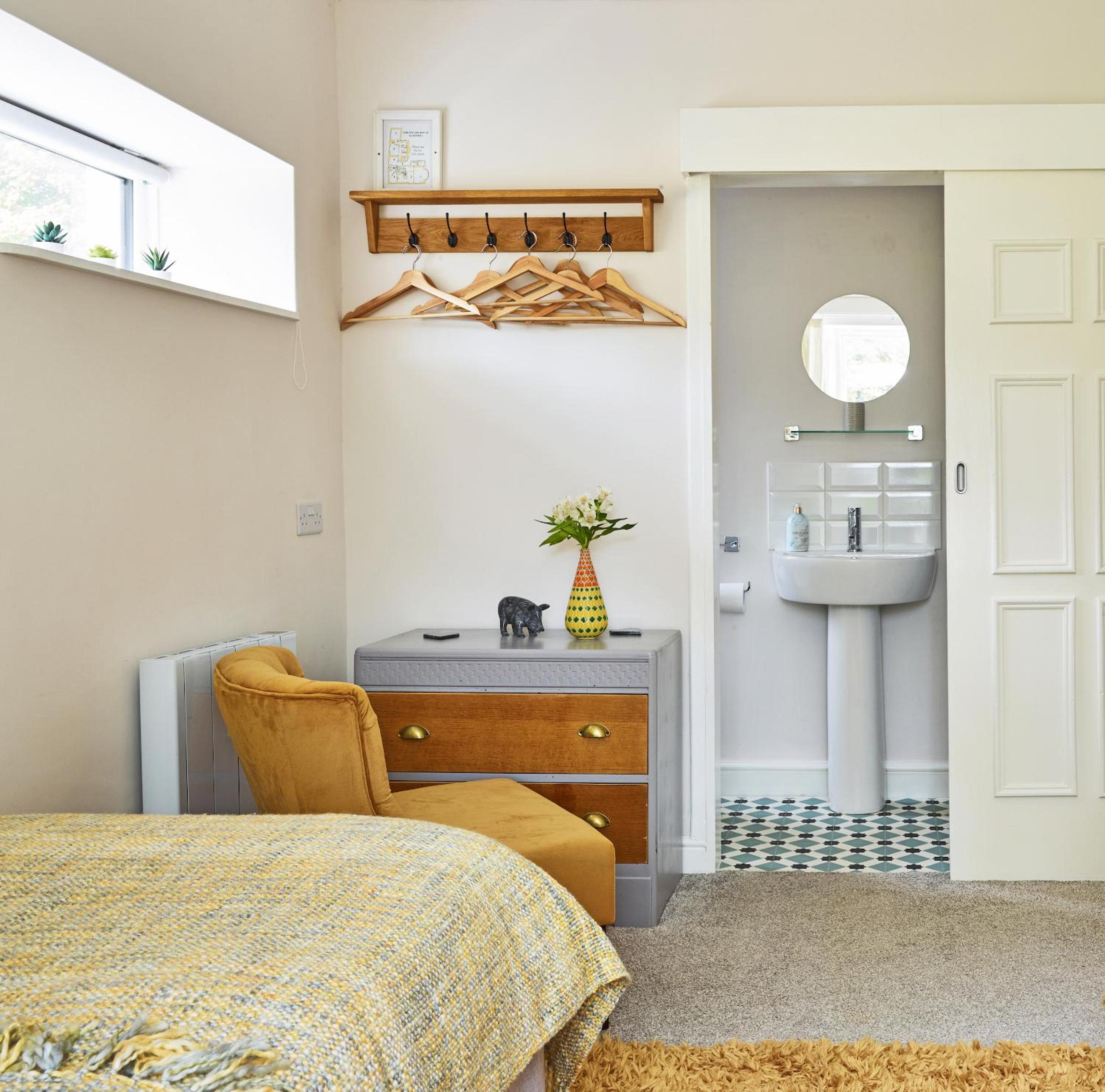 Superior Twin Room with Garden View photo 2