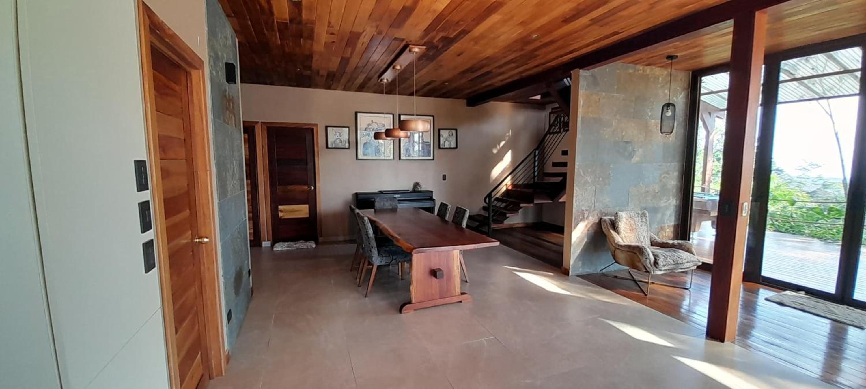 Three-Bedroom Villa photo 3