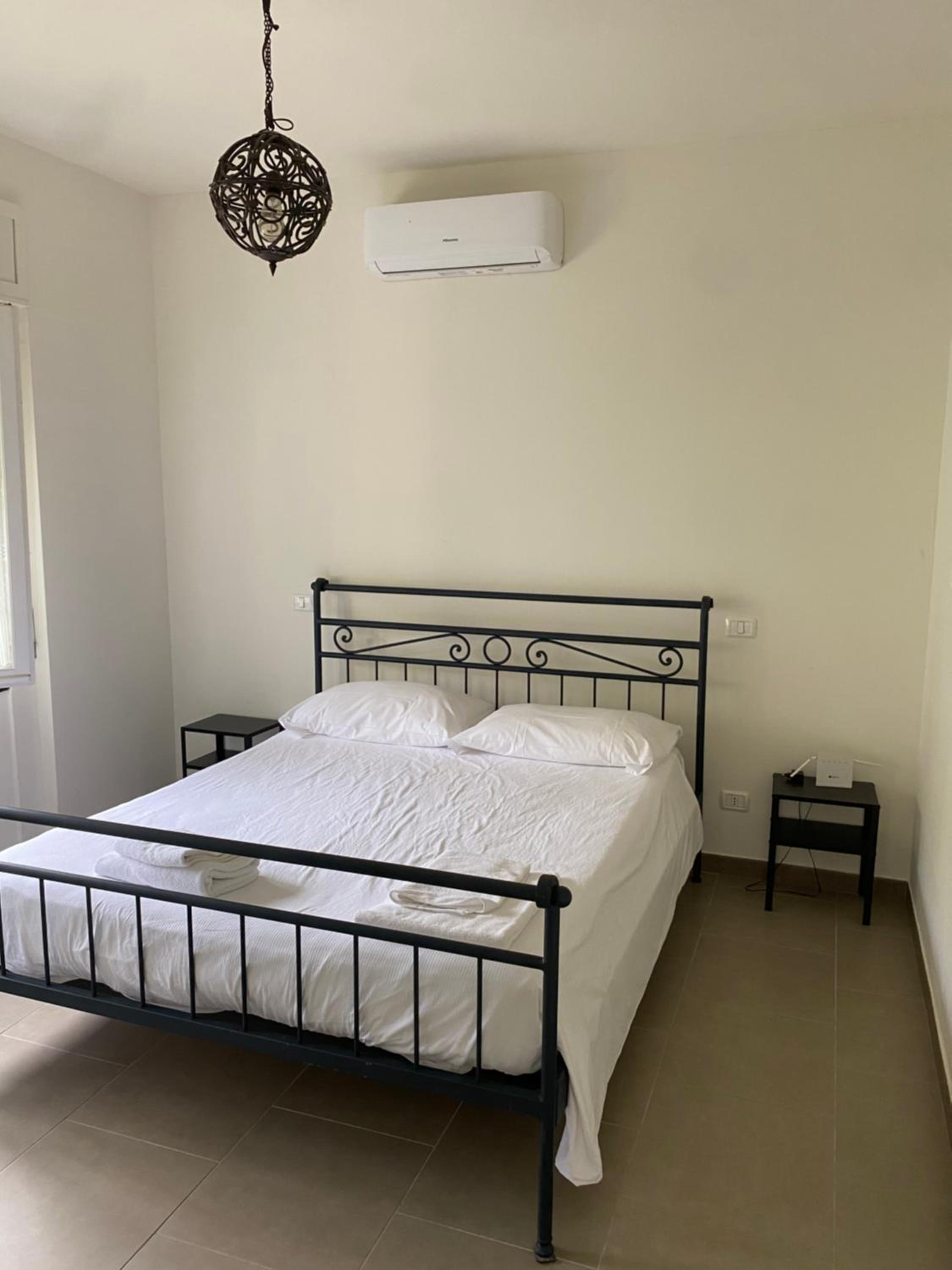 Two-Bedroom House photo 3