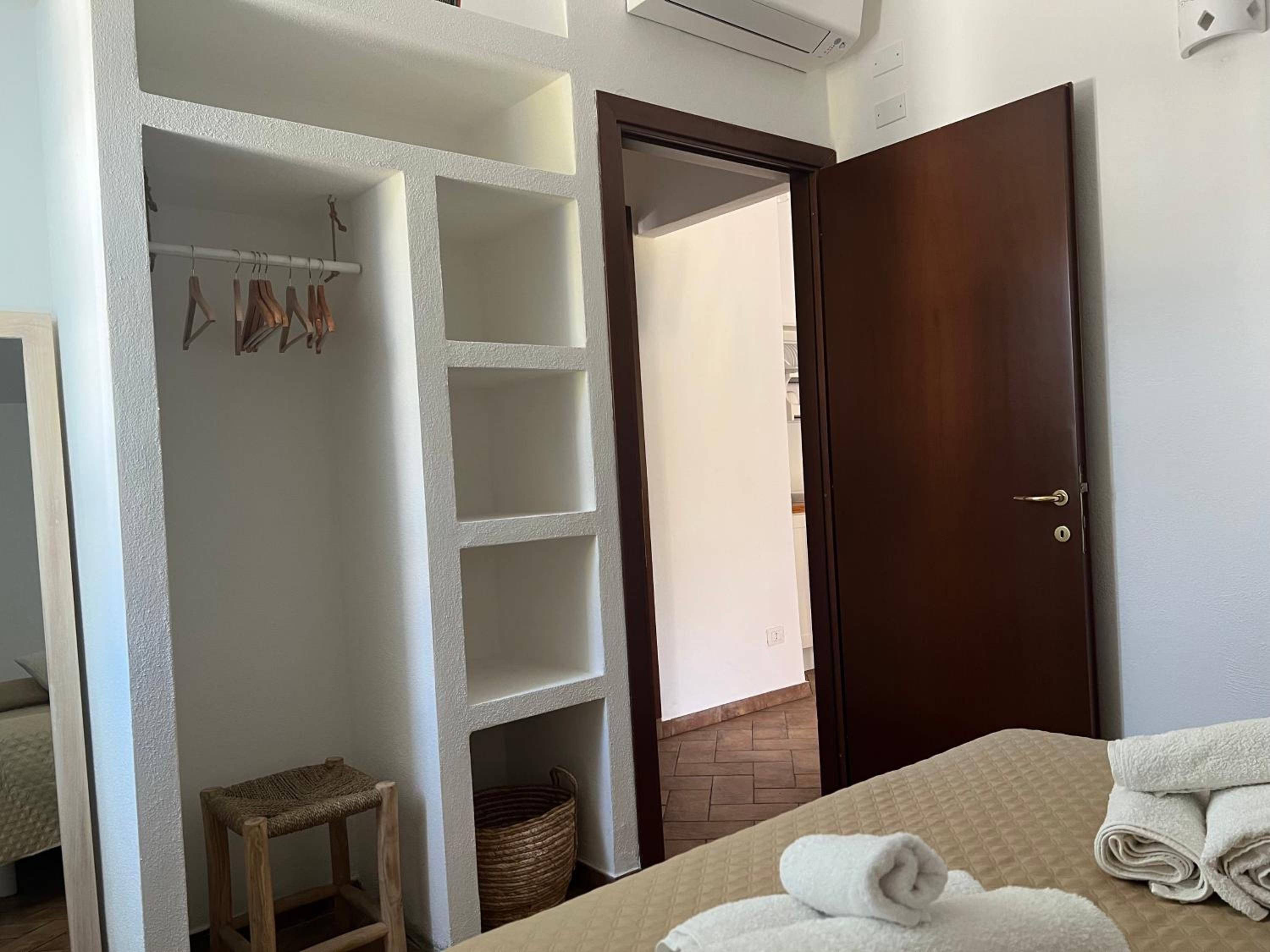 One-Bedroom House photo 2
