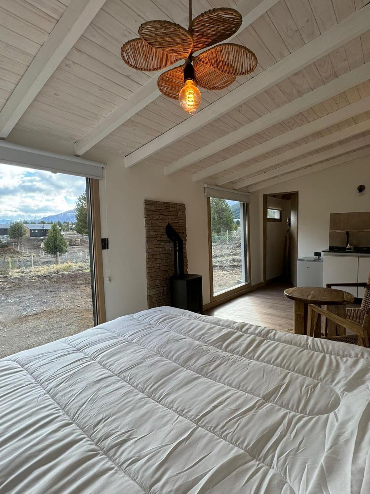 One-Bedroom House photo 3