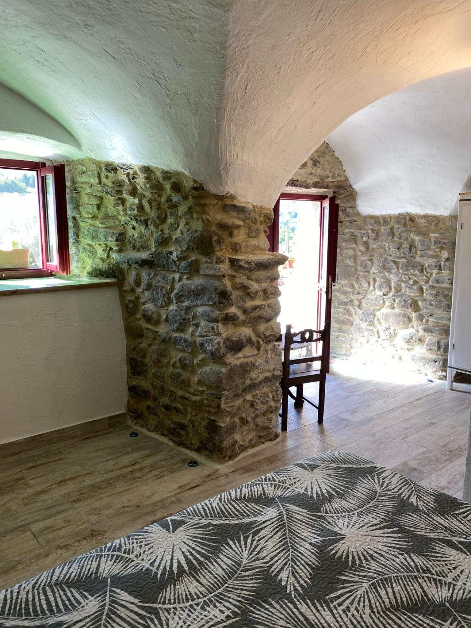 Double Room - Photo 9