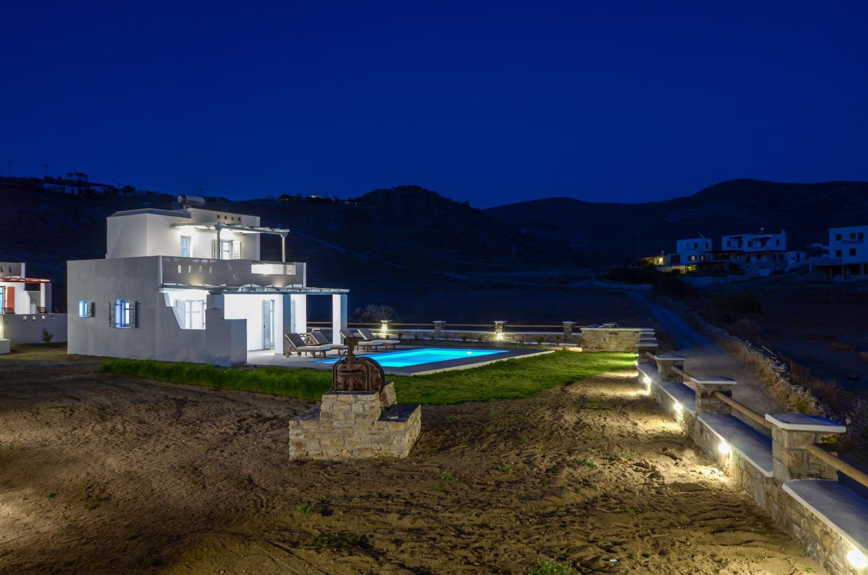 Villa with Private Pool photo 3