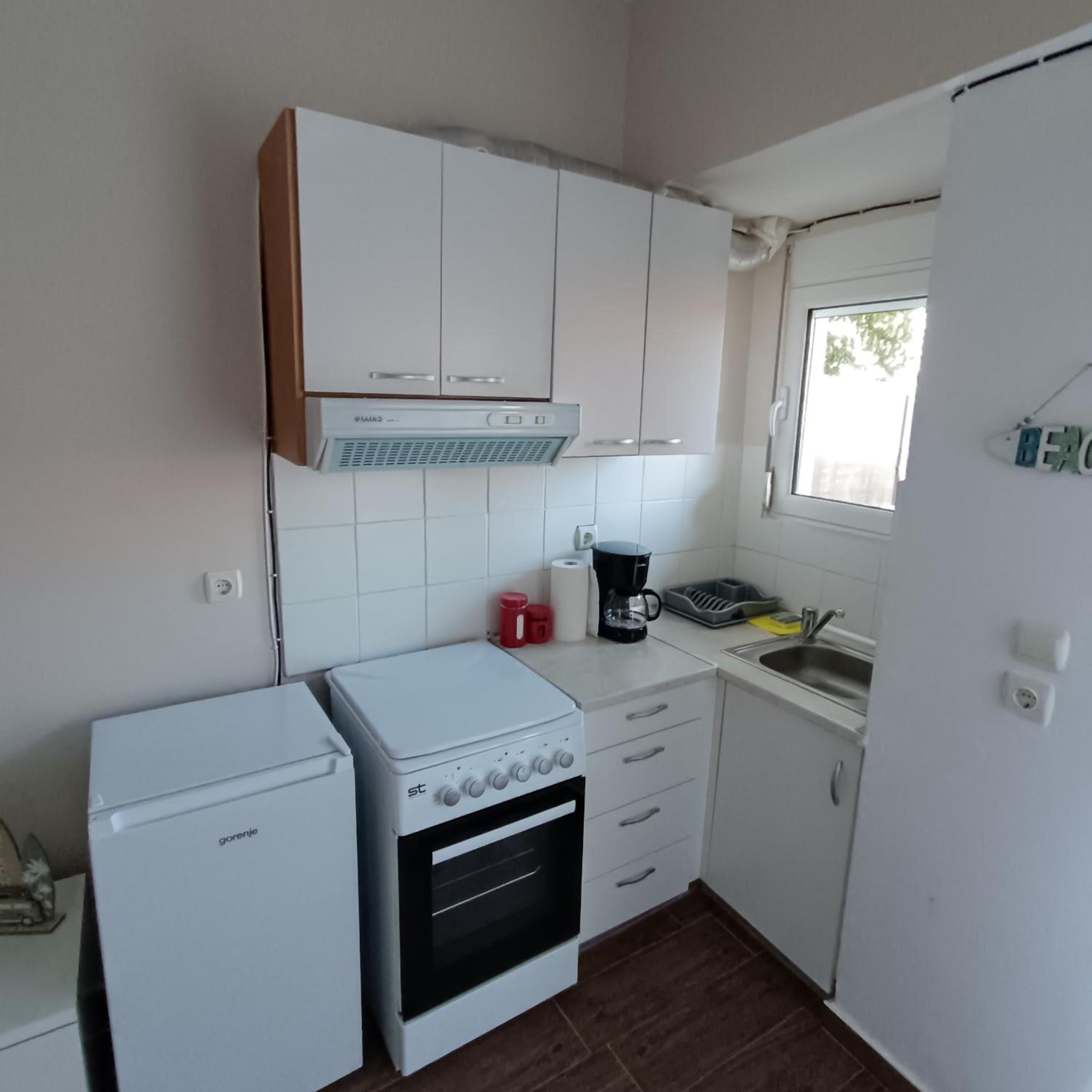 One-Bedroom Apartment photo 3