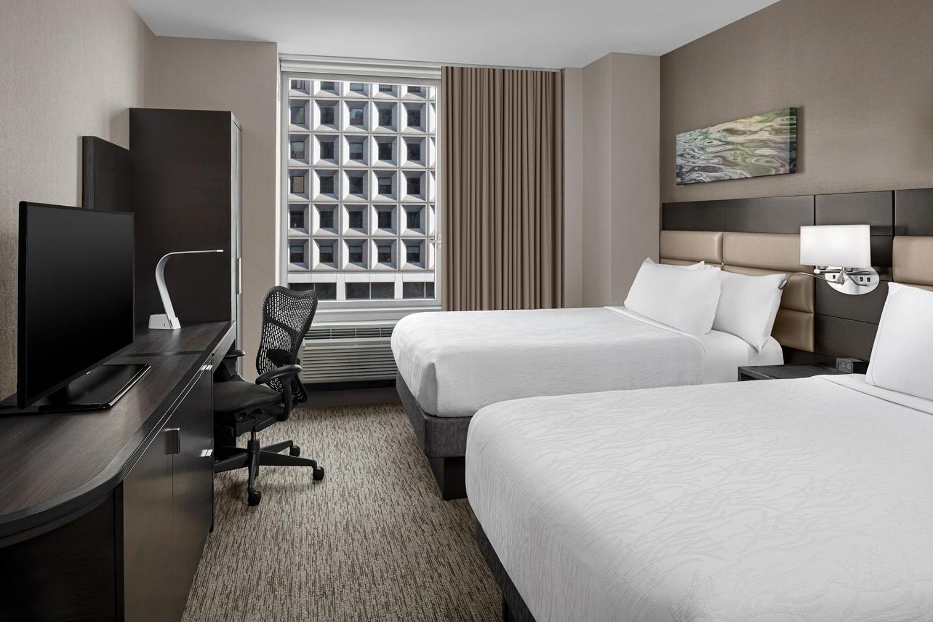 Double Room with Two Double Beds thumbnail 6