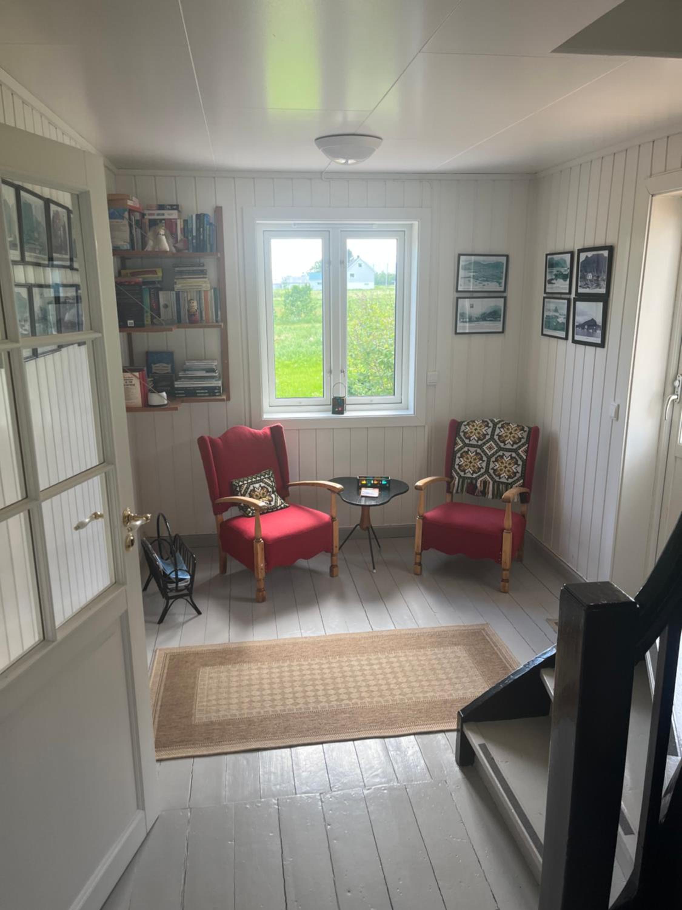 Double or Twin Room - Photo 8