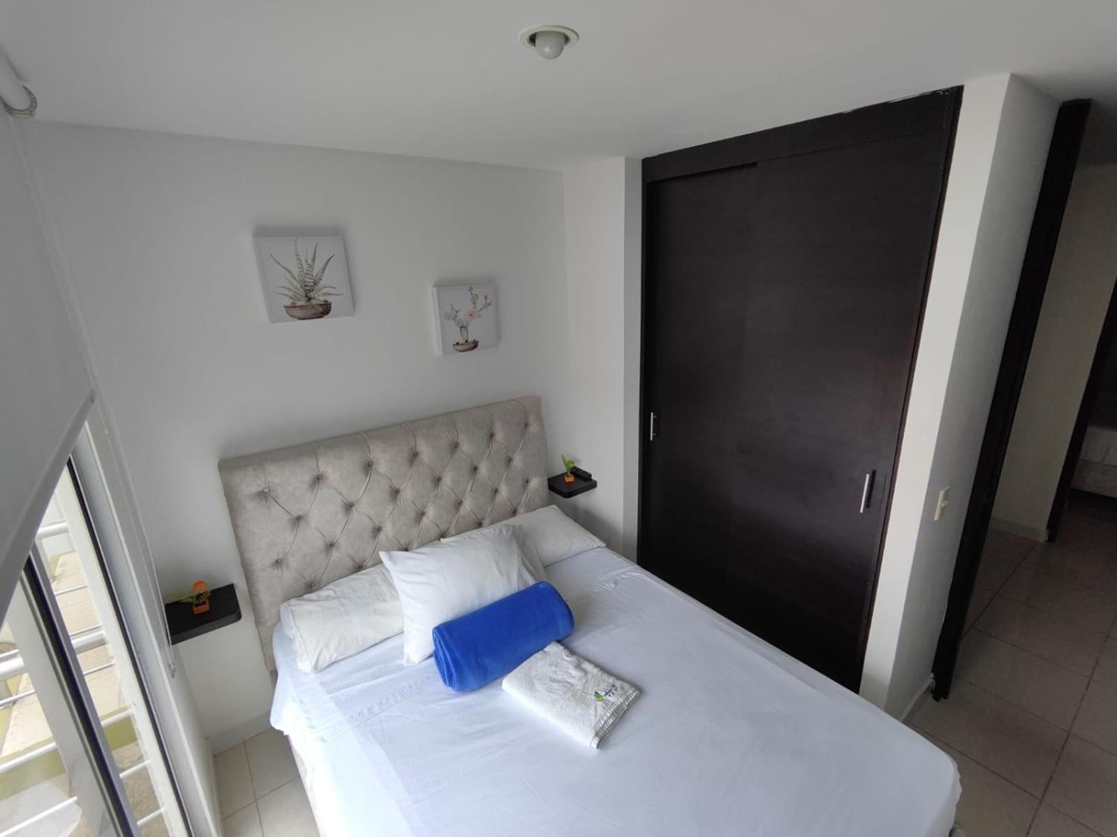 Apartment photo 2