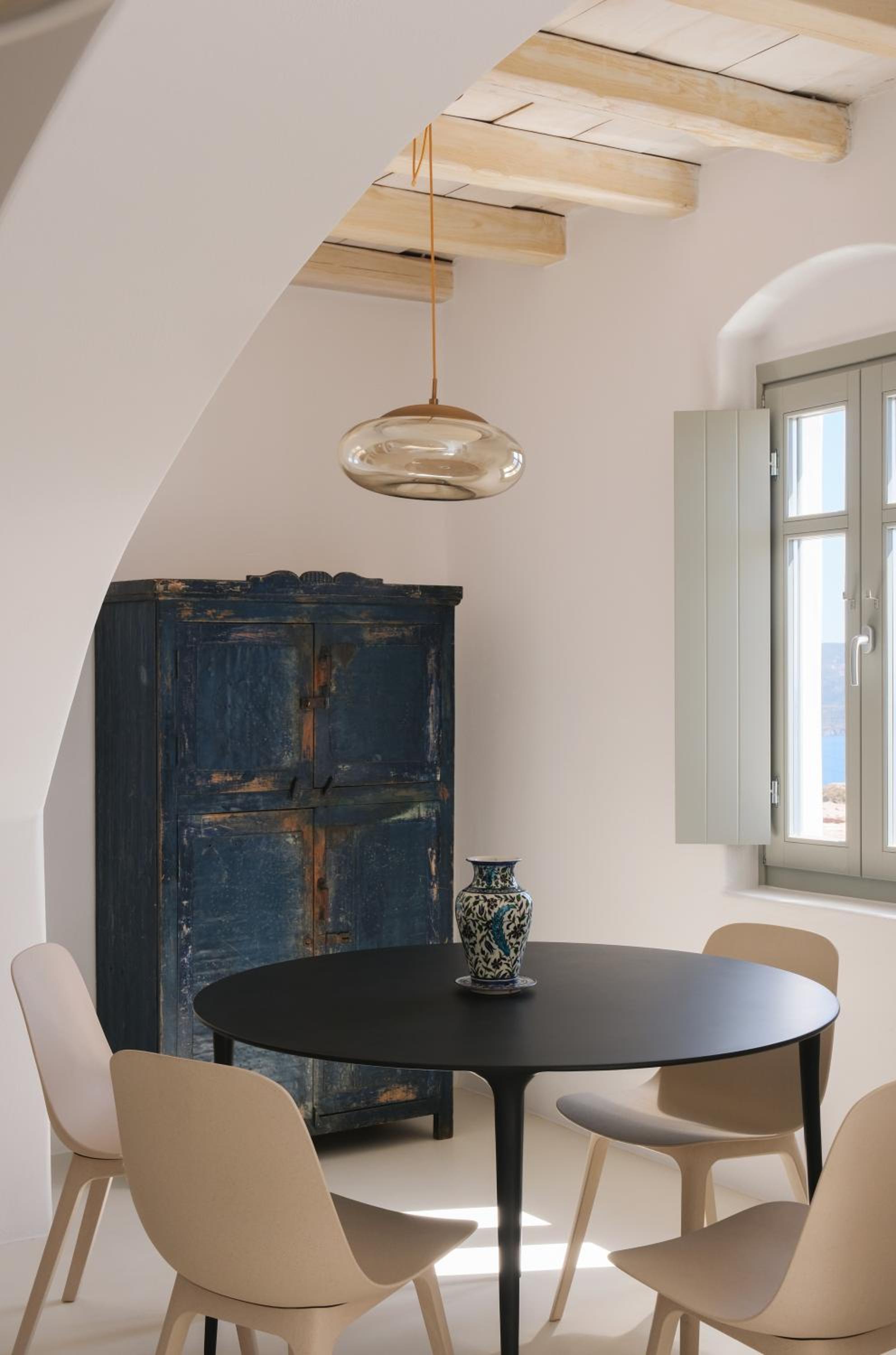 Two-Bedroom Apartment with Sea View photo 3