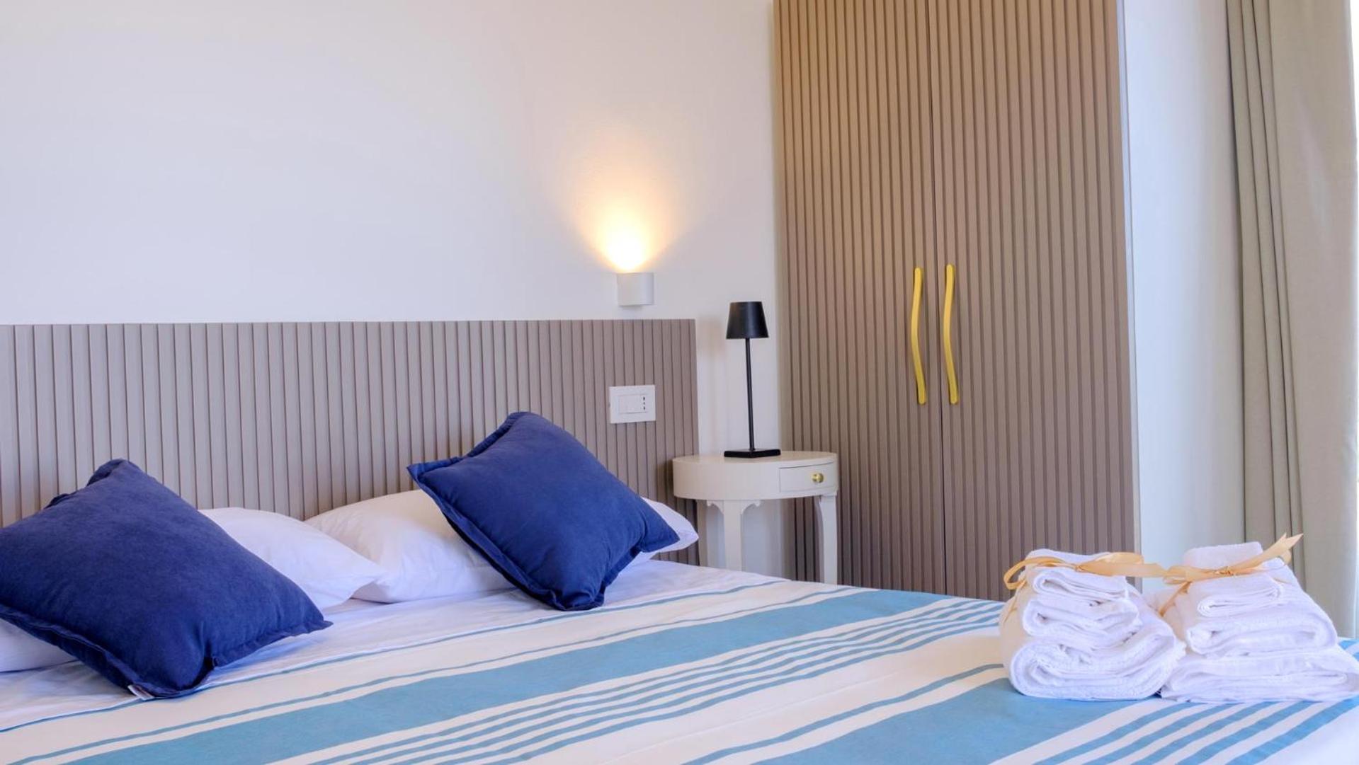 King Room with Sea View photo 2