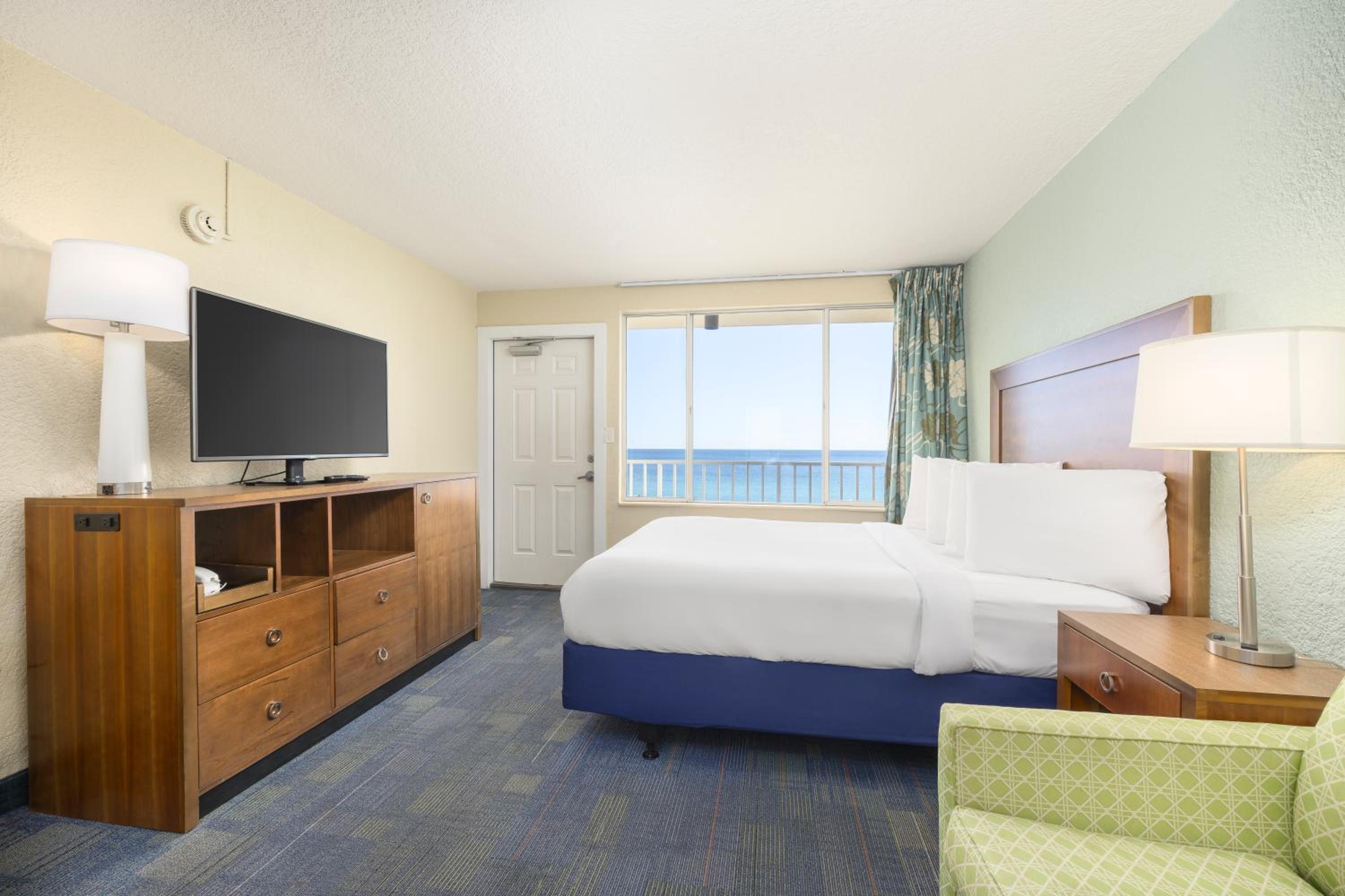 Deluxe Double Room with Sea View - Photo 2