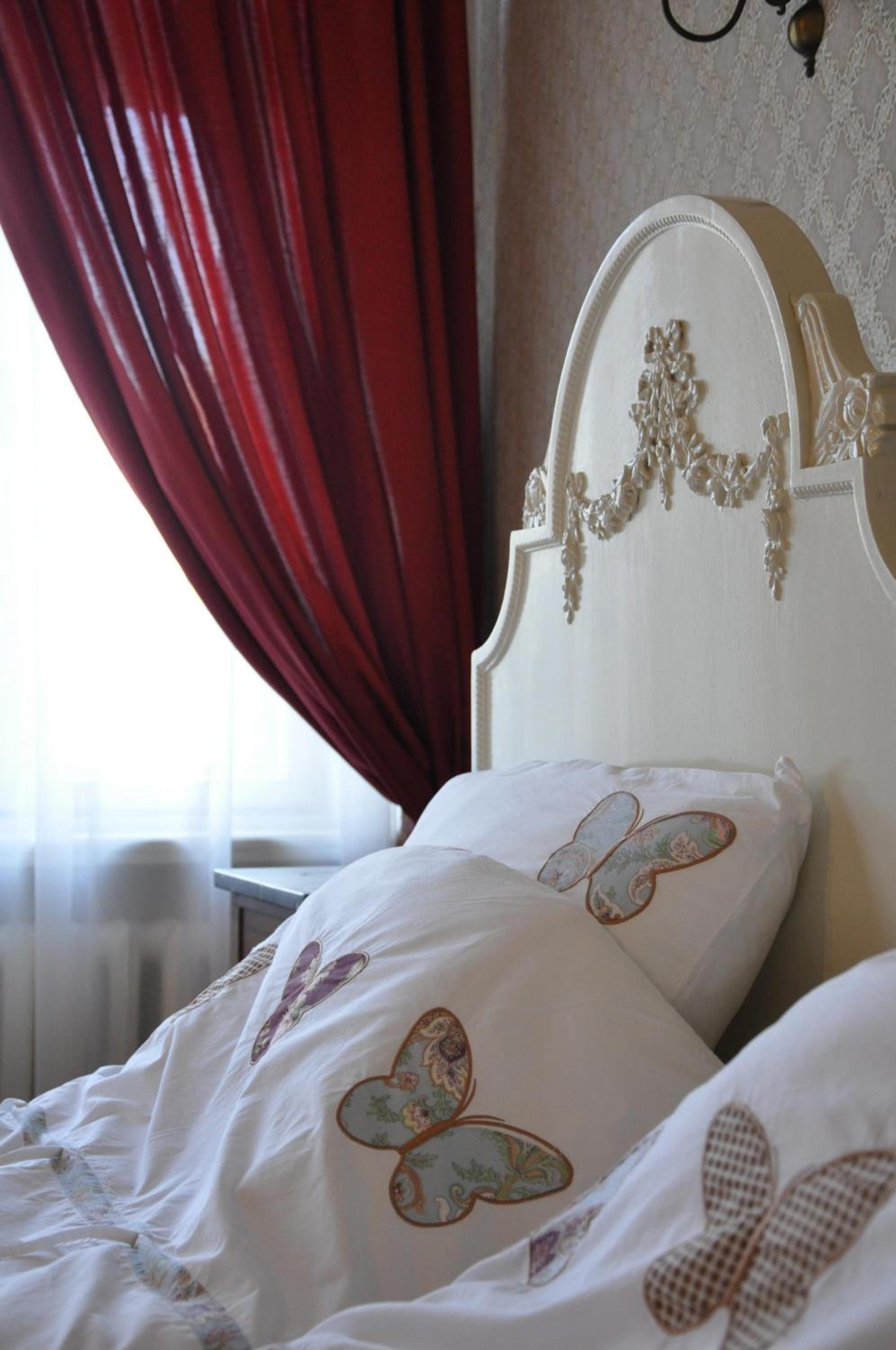 Deluxe Double Room with Balcony photo 1