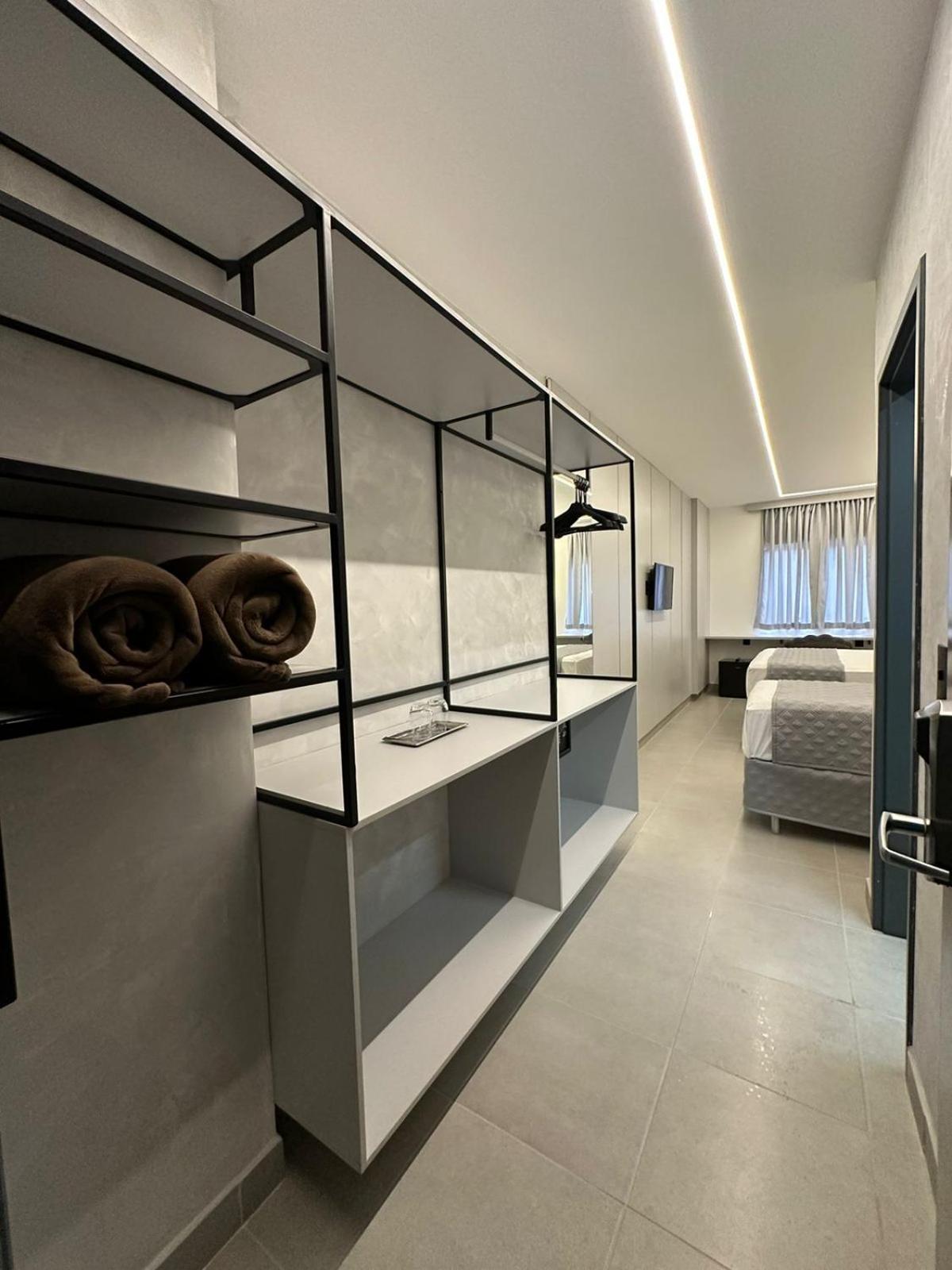 Triple Room with Pool View