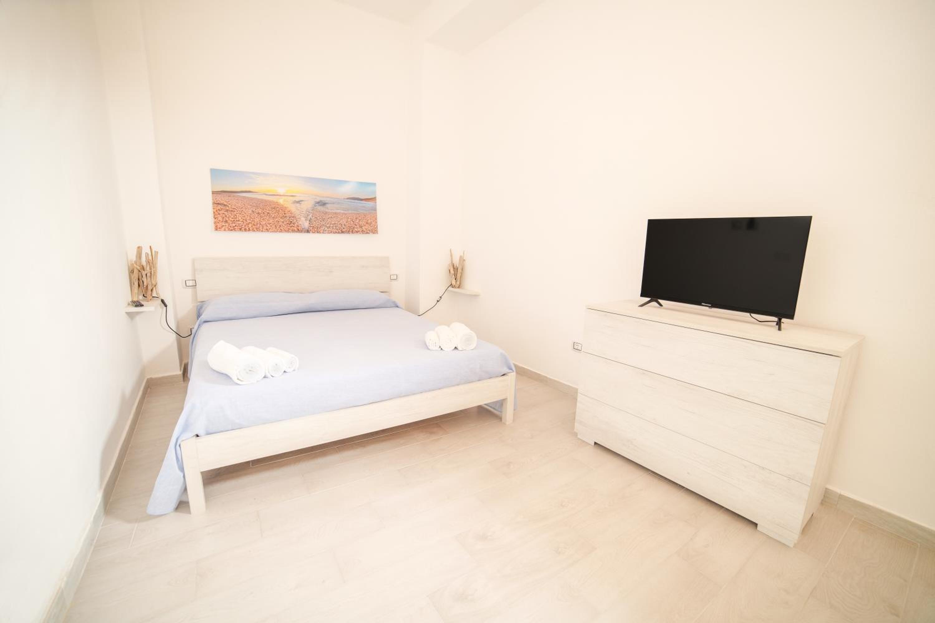 Large Double Room photo 3