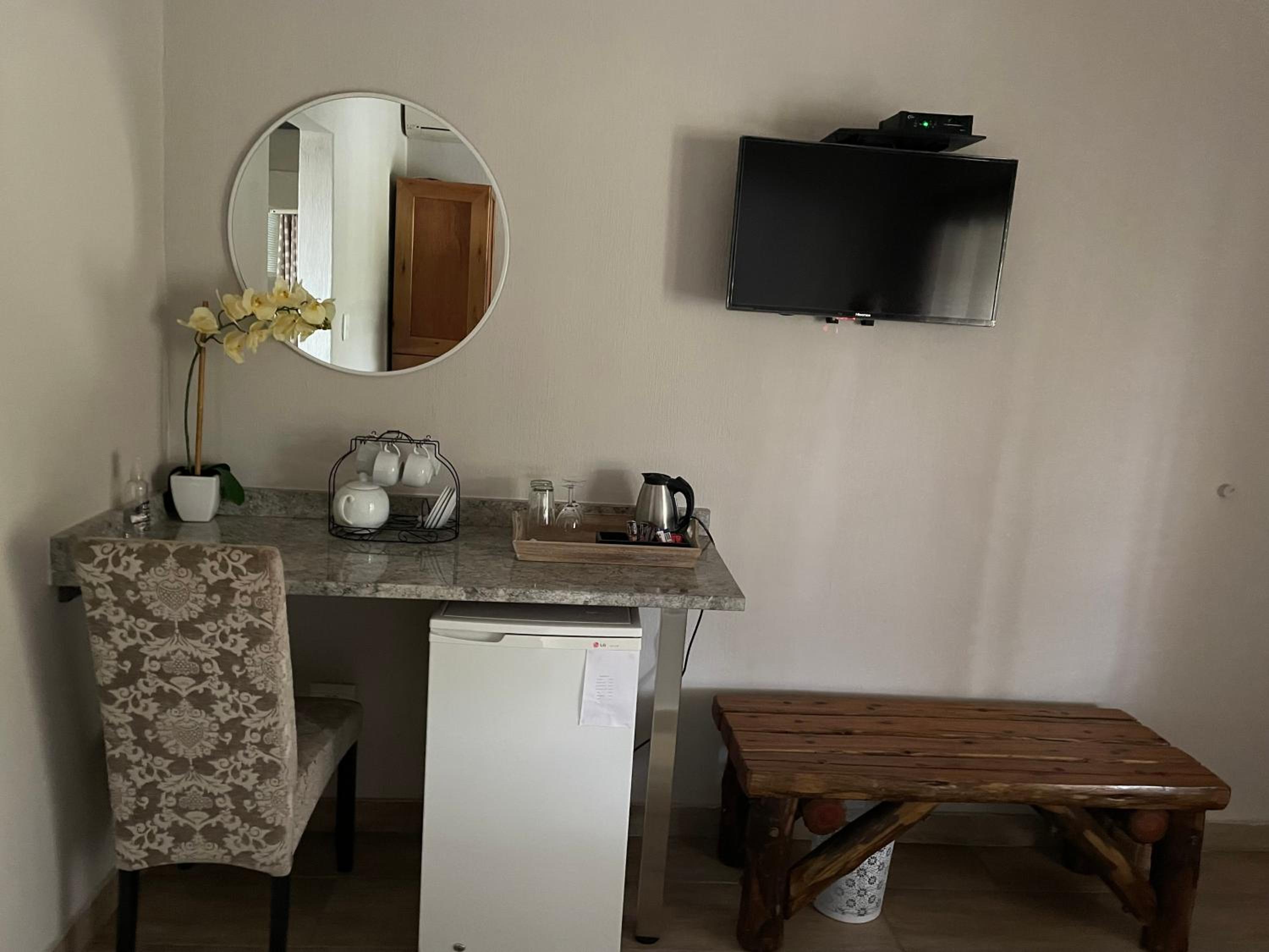 Luxury Double Room - Photo 9