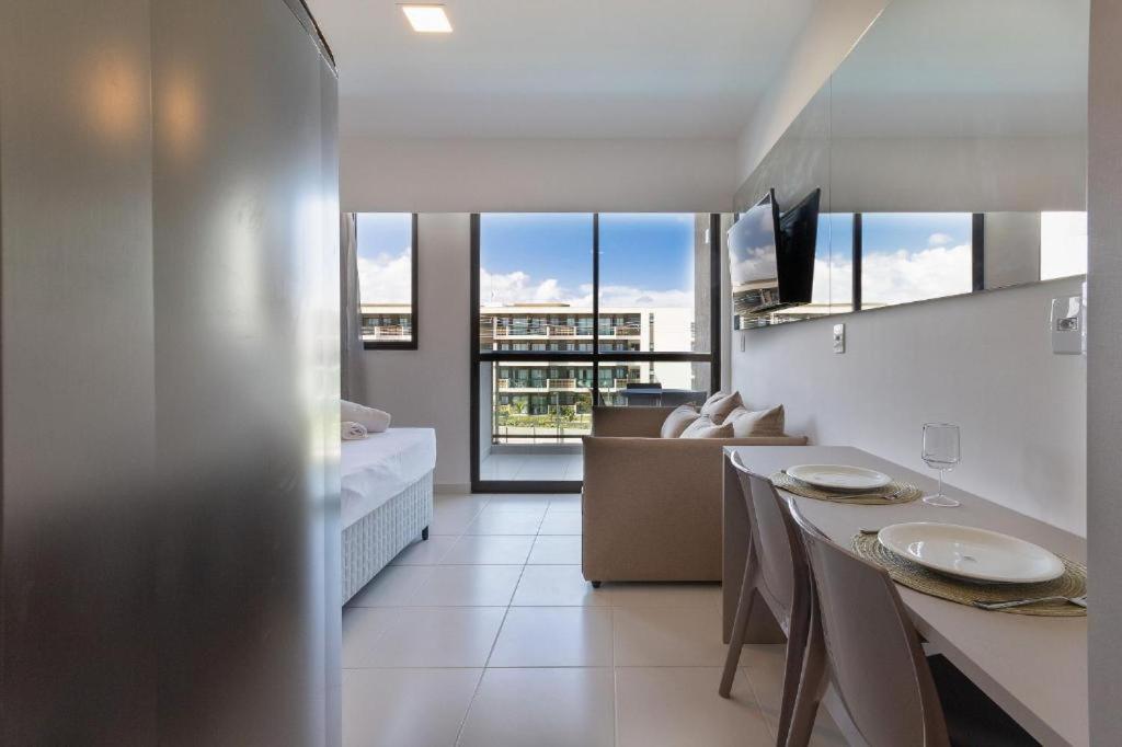 One-Bedroom Apartment with Balcony photo 3