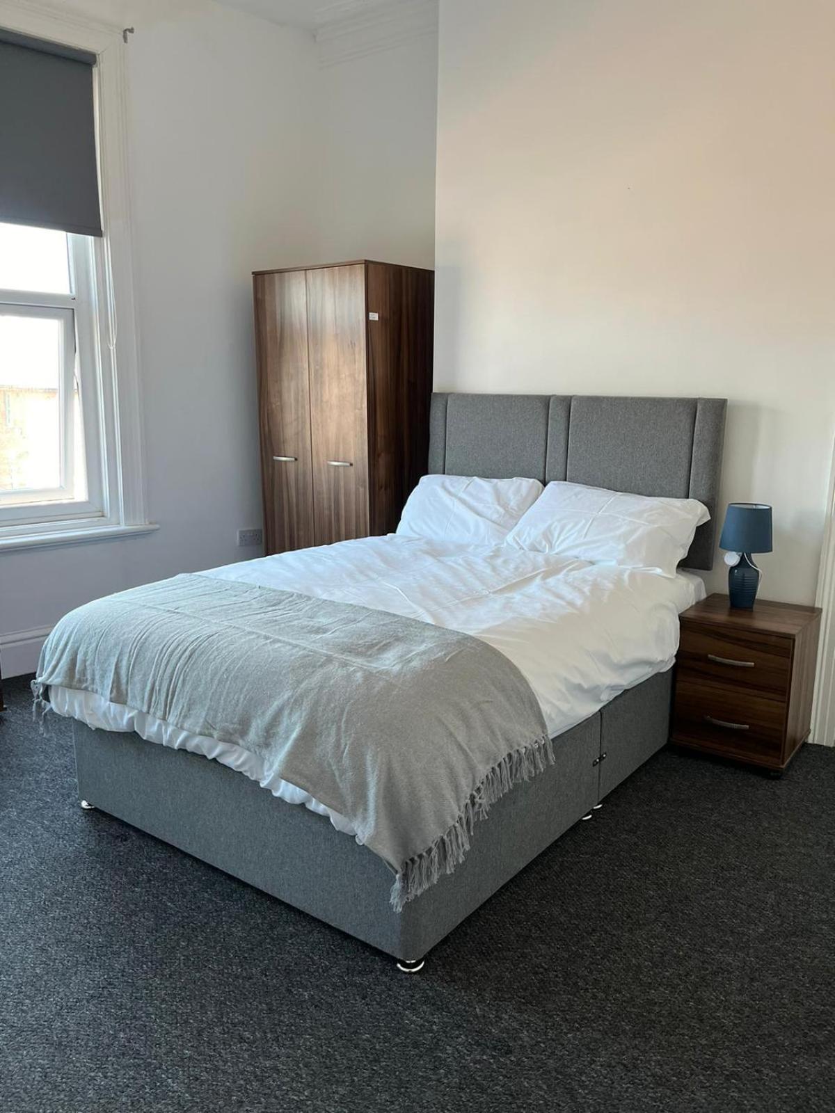 Apartment photo 1
