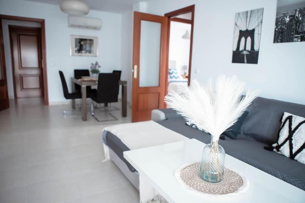 Two-Bedroom Apartment with Balcony photo 3
