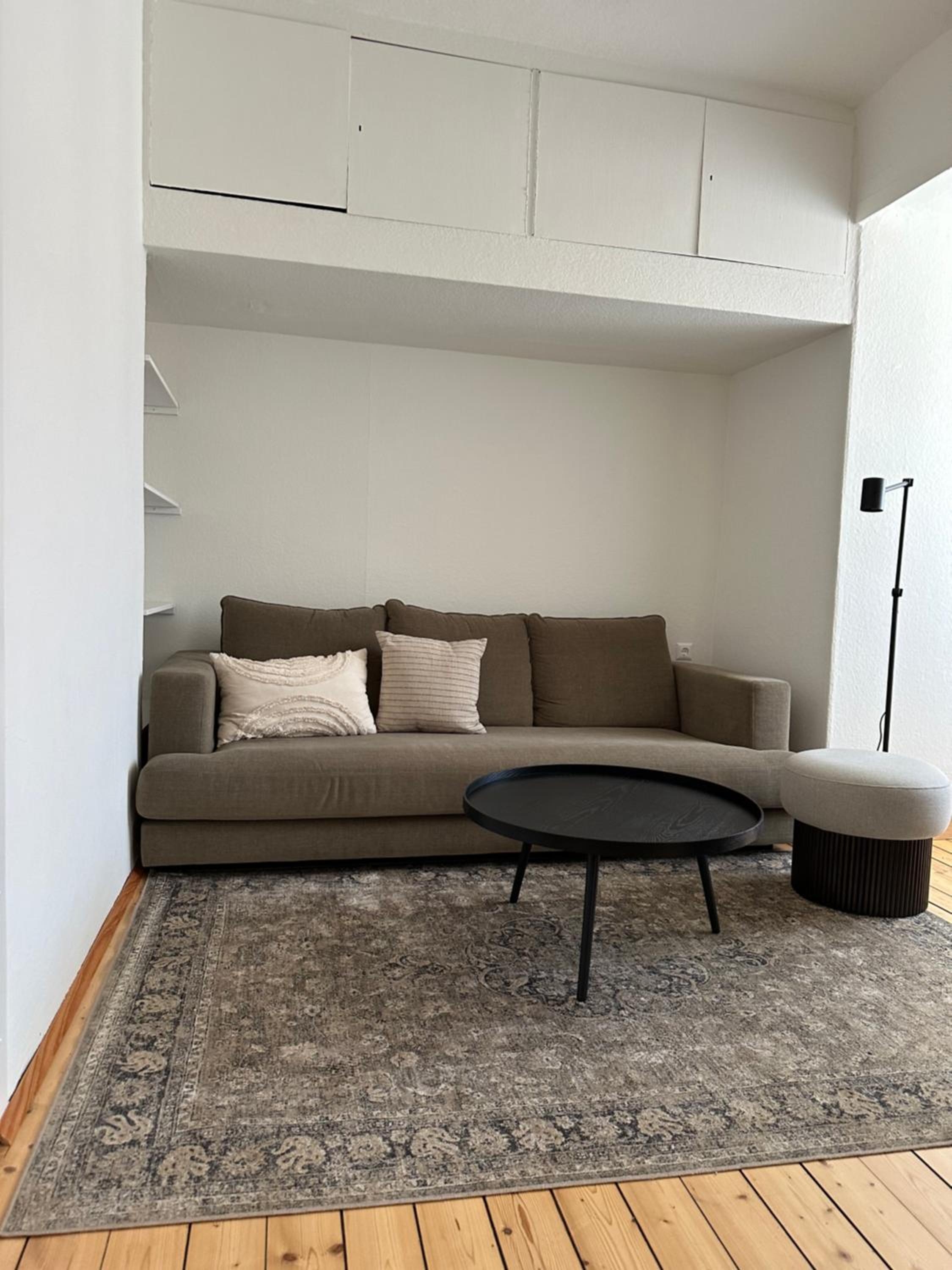 One-Bedroom Apartment with City View photo 1