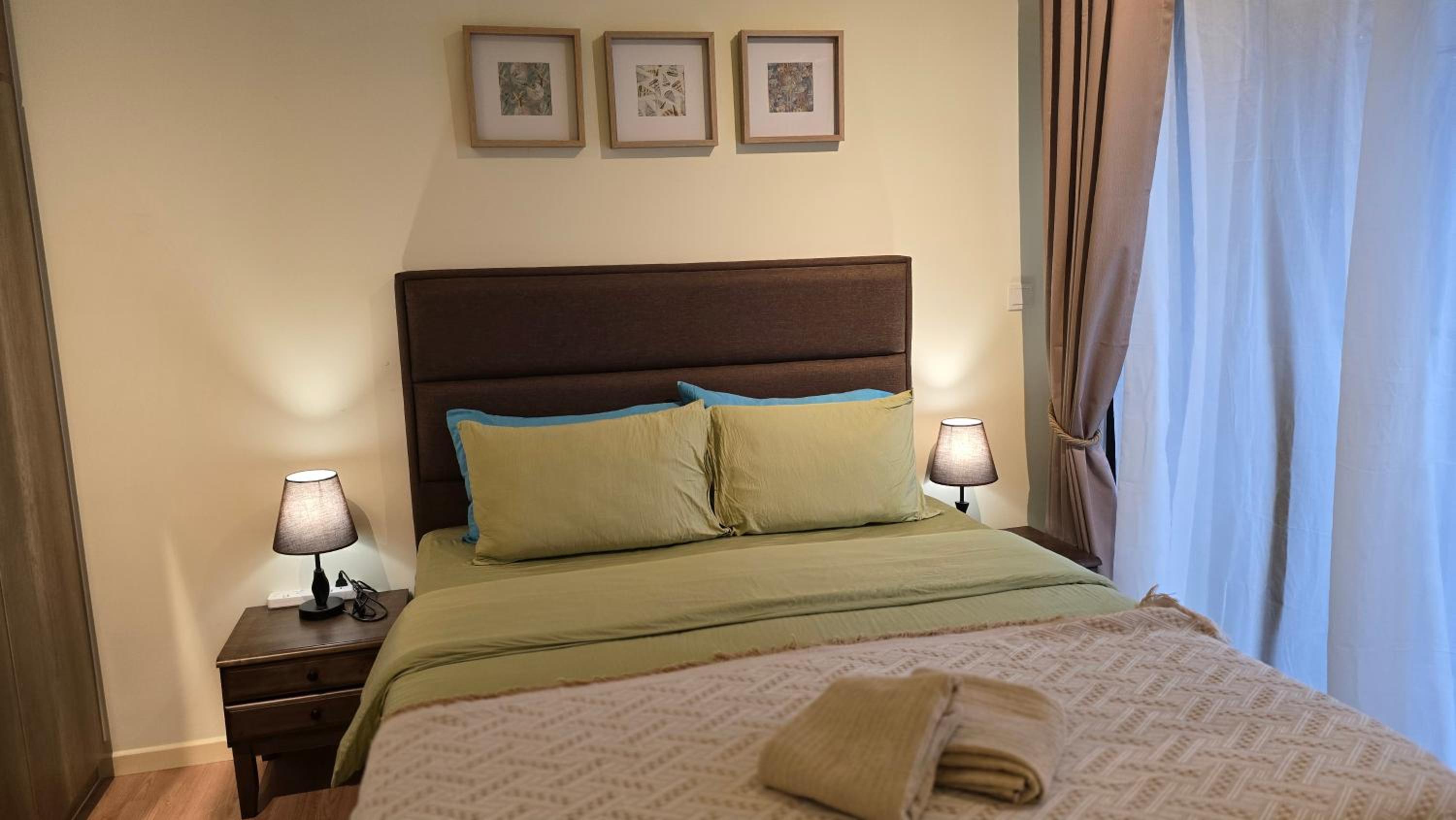 Two-Bedroom Apartment with Balcony photo 1